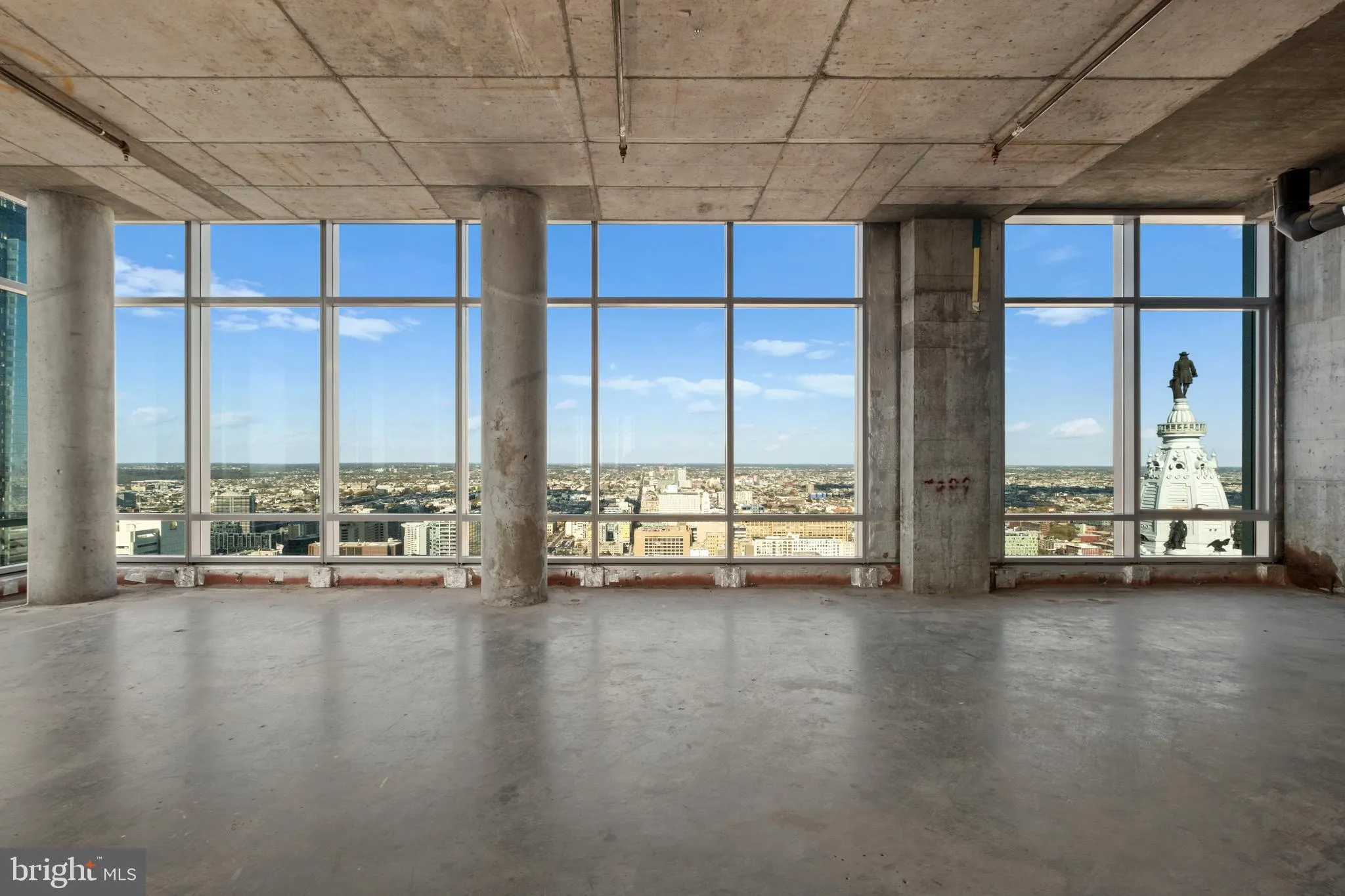 Philadelphia, Pennsylvania 19102, United States, 4 Bedrooms Bedrooms, ,5 BathroomsBathrooms,Residential,Active,31737