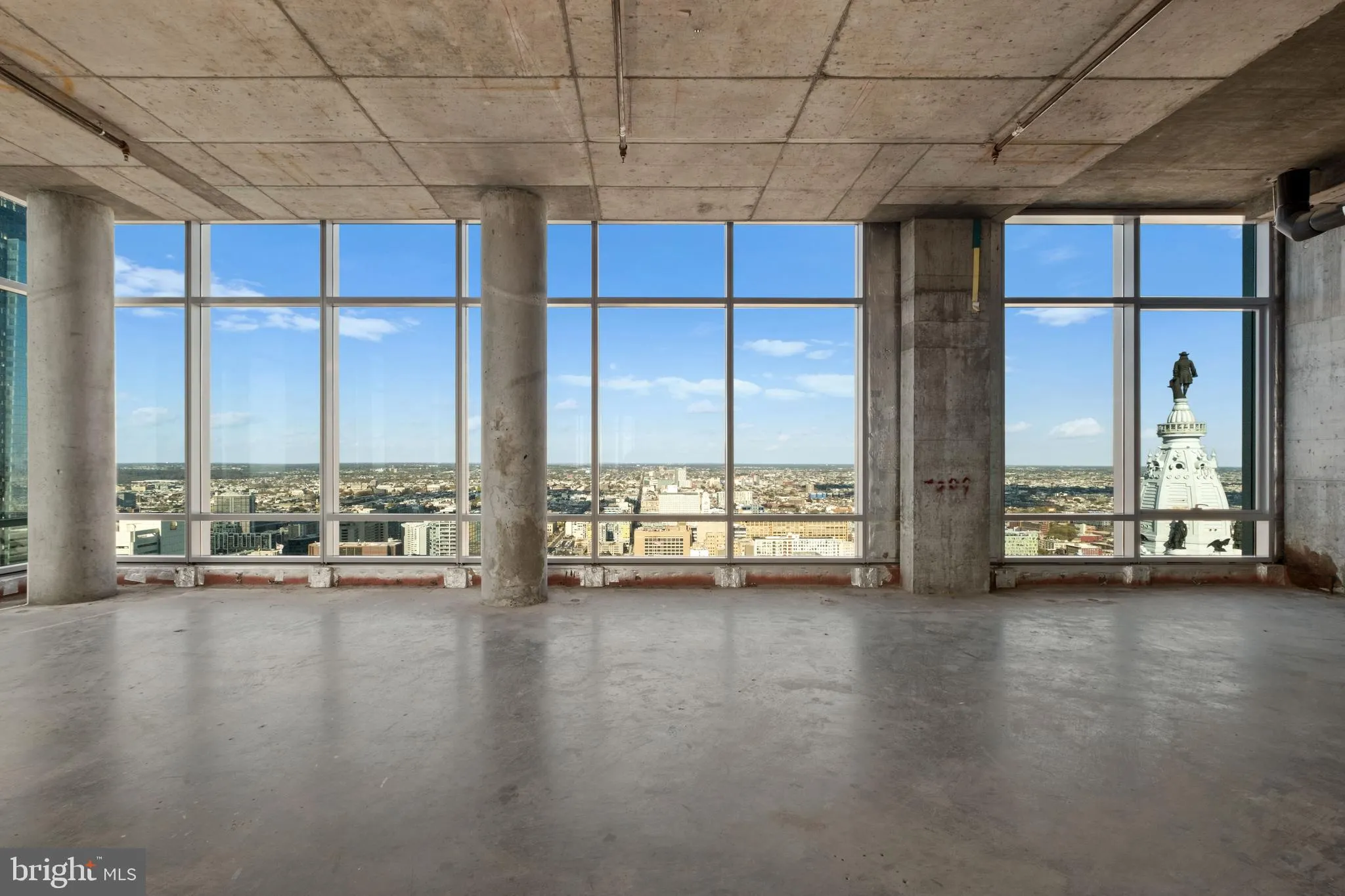 Philadelphia, Pennsylvania 19102, United States, 4 Bedrooms Bedrooms, ,5 BathroomsBathrooms,Residential,Active,31737