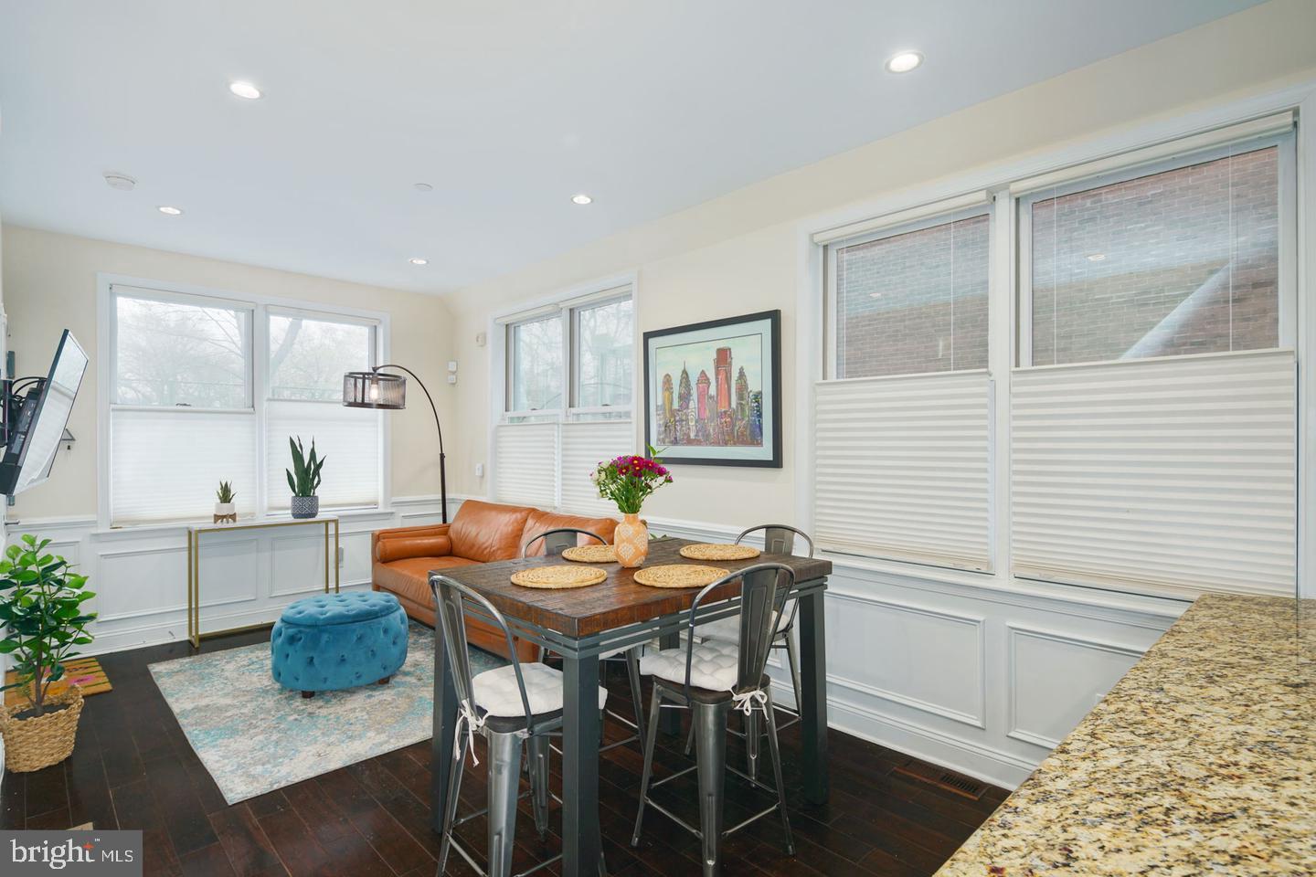 WASHINGTON SQ - Residential Lease