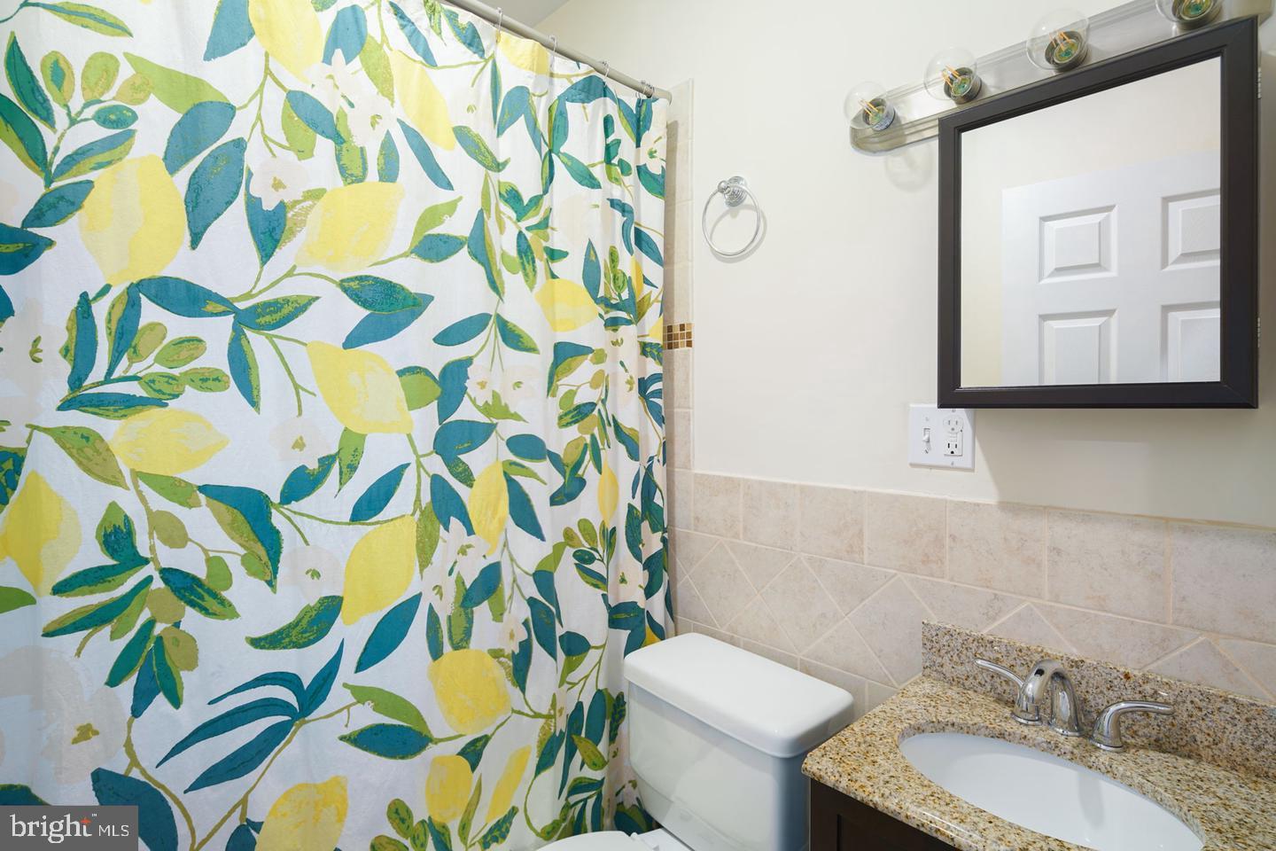 WASHINGTON SQ - Residential Lease