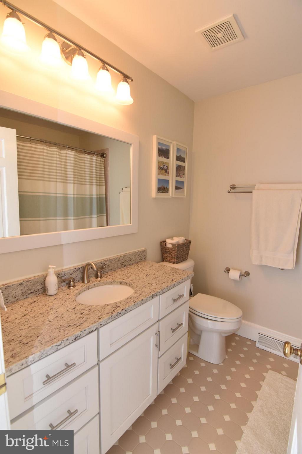 BRETON BAY/SOCIETY HILL - Residential