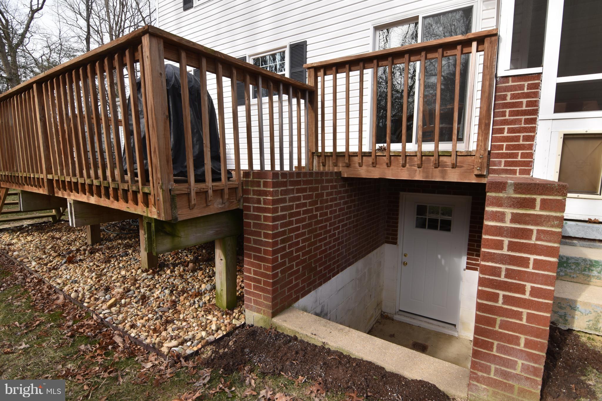 BRETON BAY/SOCIETY HILL - Residential