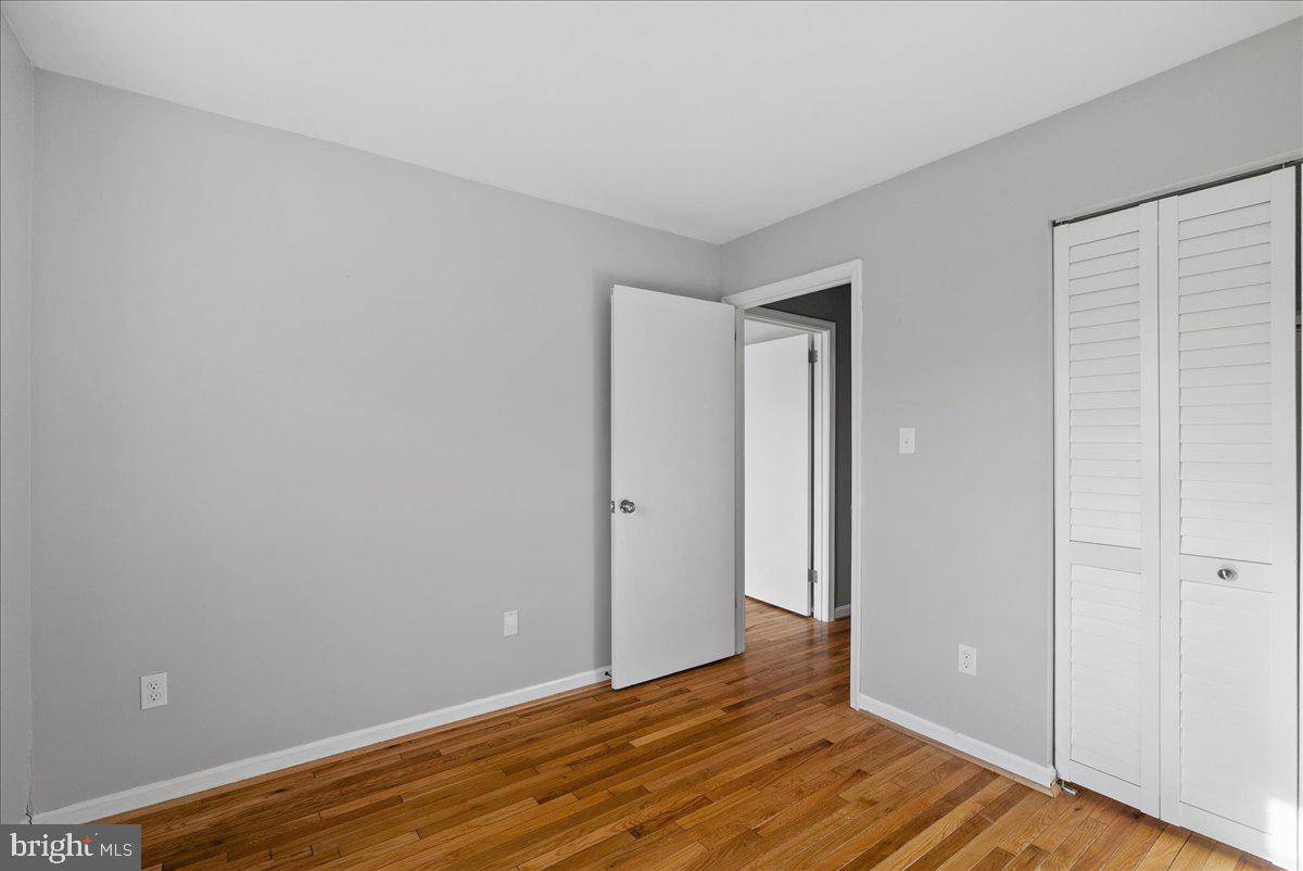 RESTON - Residential Lease