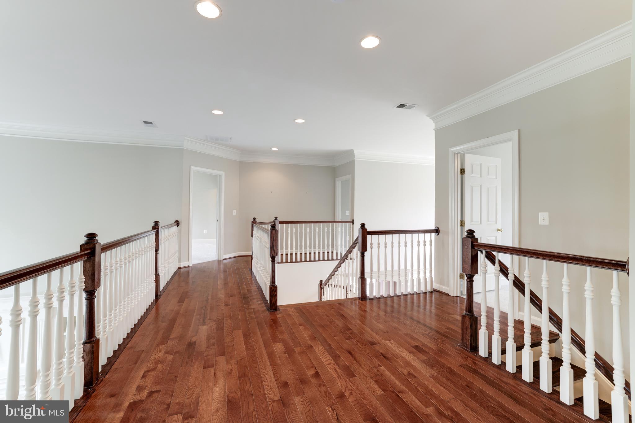 LANSDOWNE/COTON COMMONS - Residential