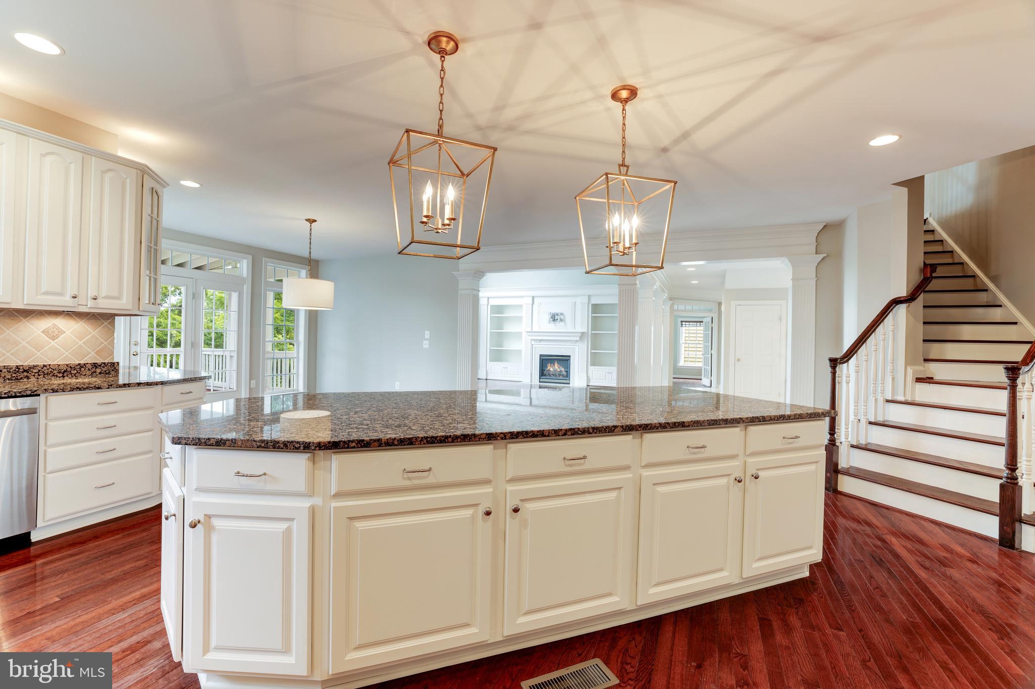 LANSDOWNE/COTON COMMONS - Residential