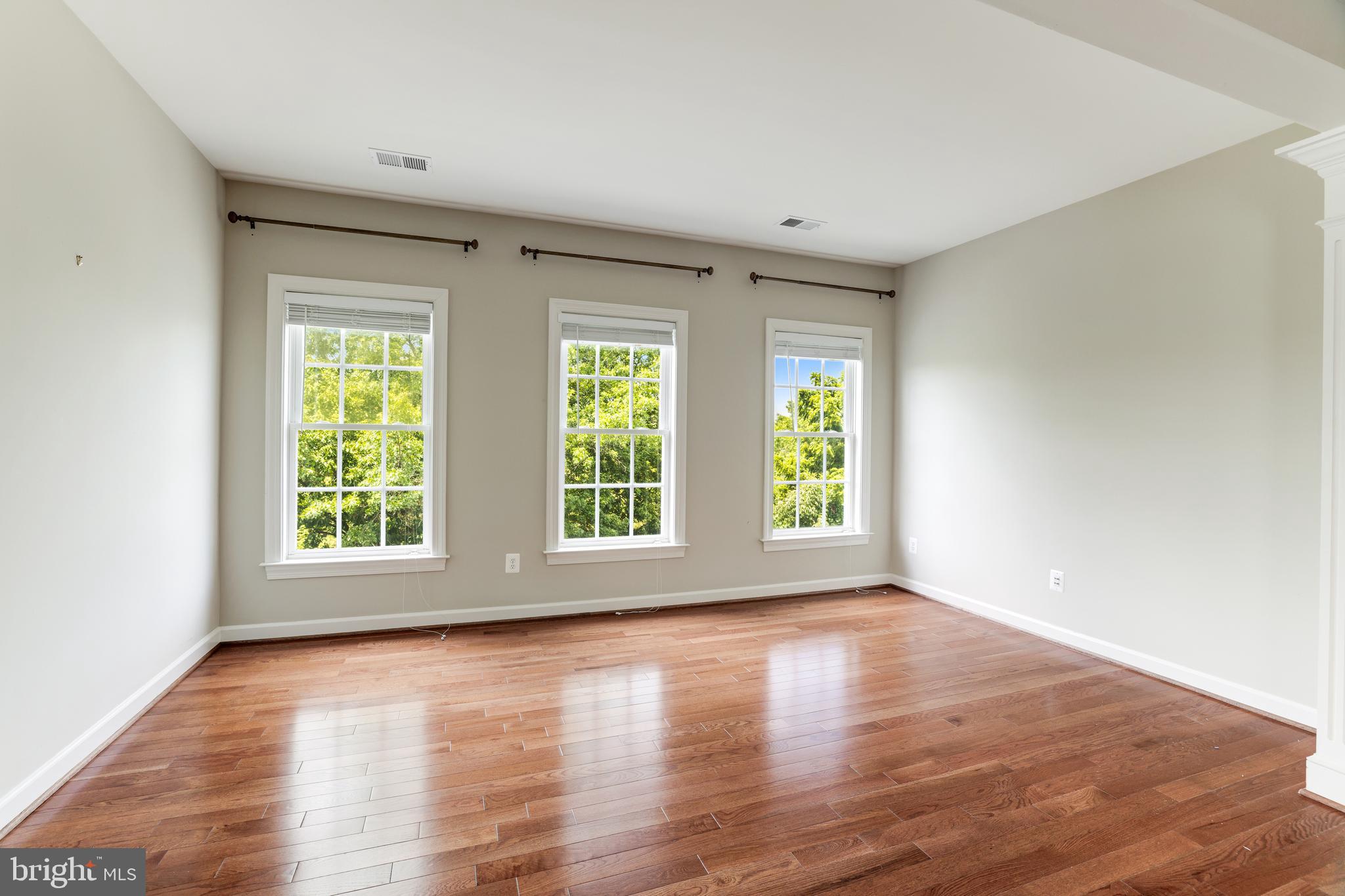 LANSDOWNE/COTON COMMONS - Residential