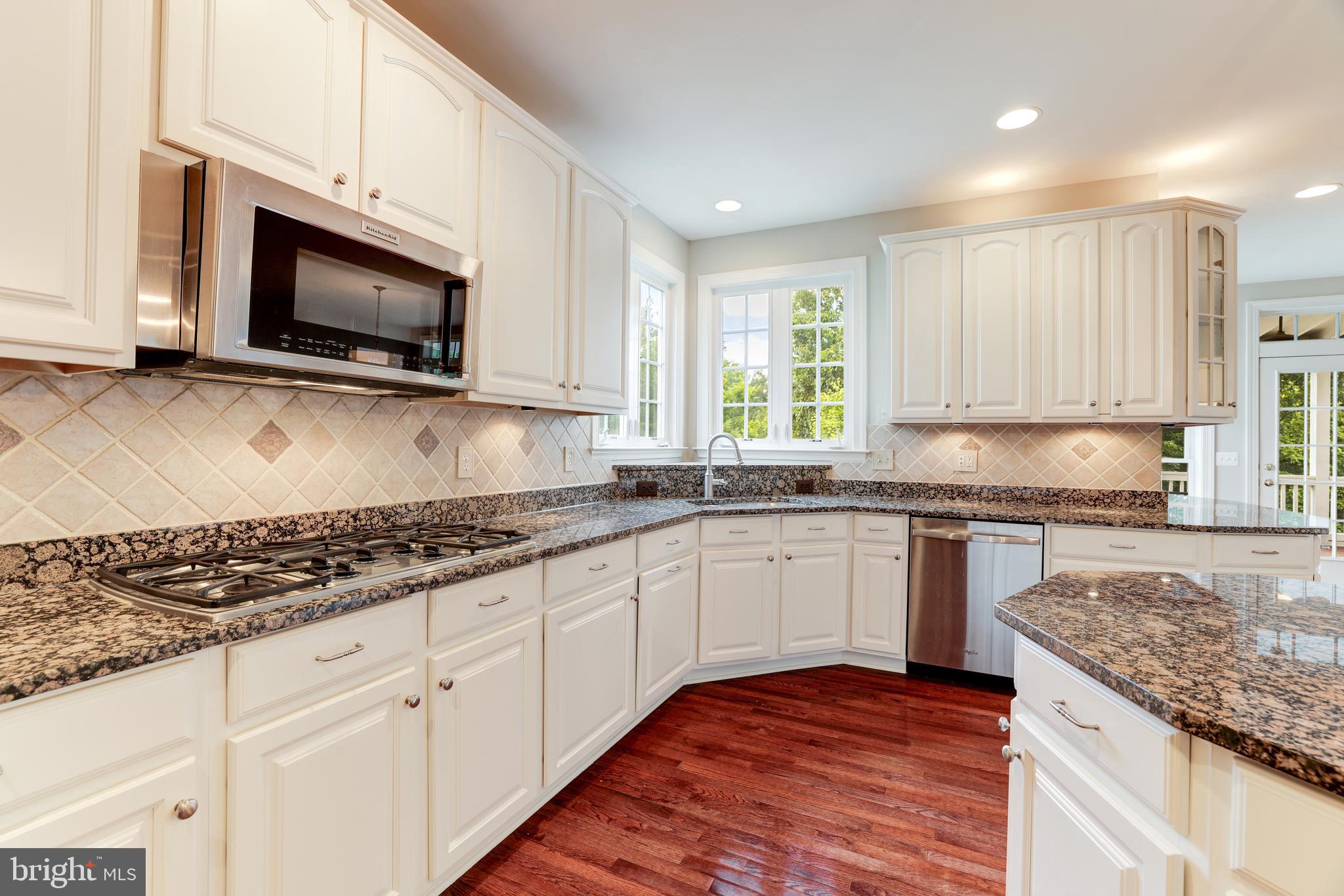 LANSDOWNE/COTON COMMONS - Residential