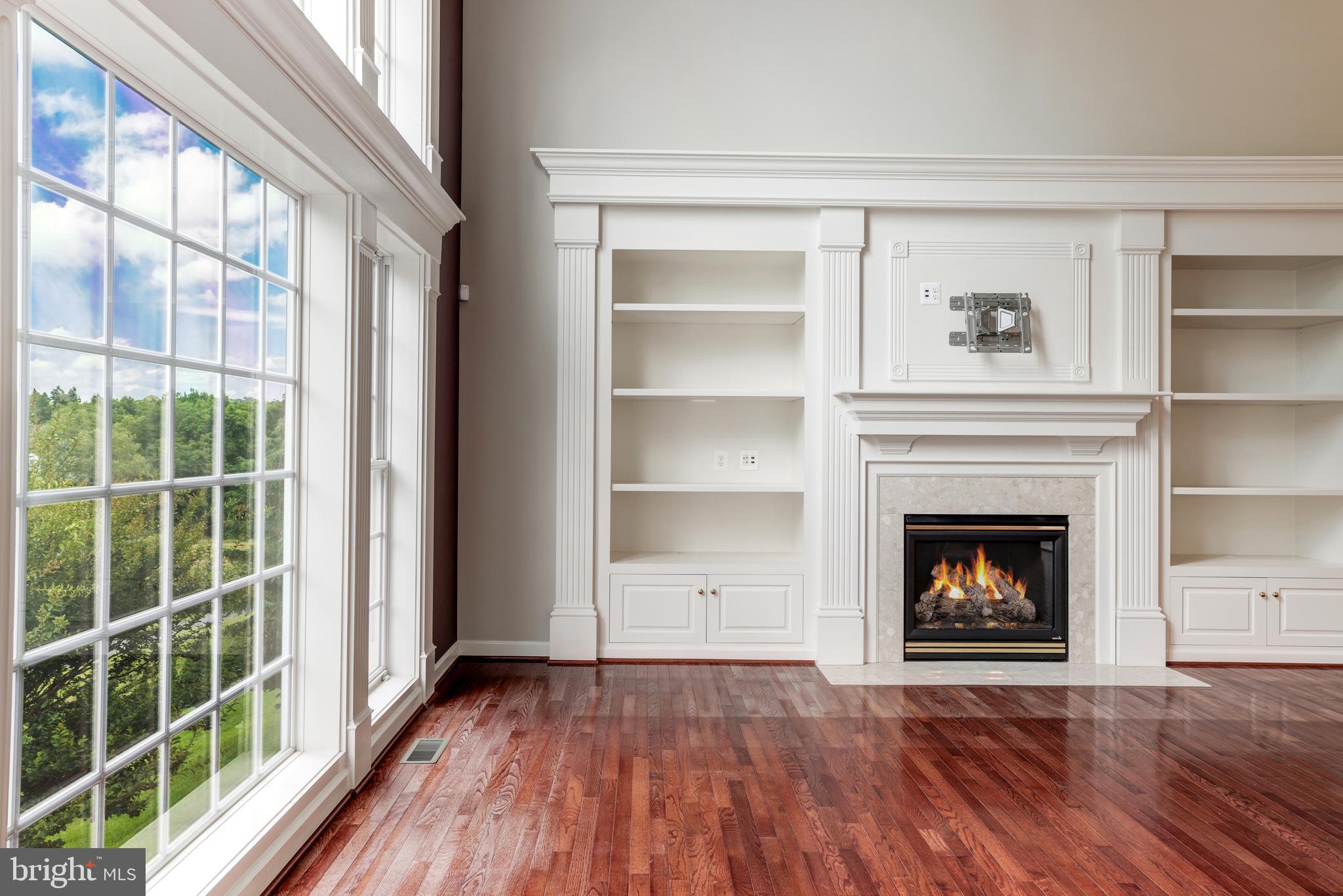 LANSDOWNE/COTON COMMONS - Residential