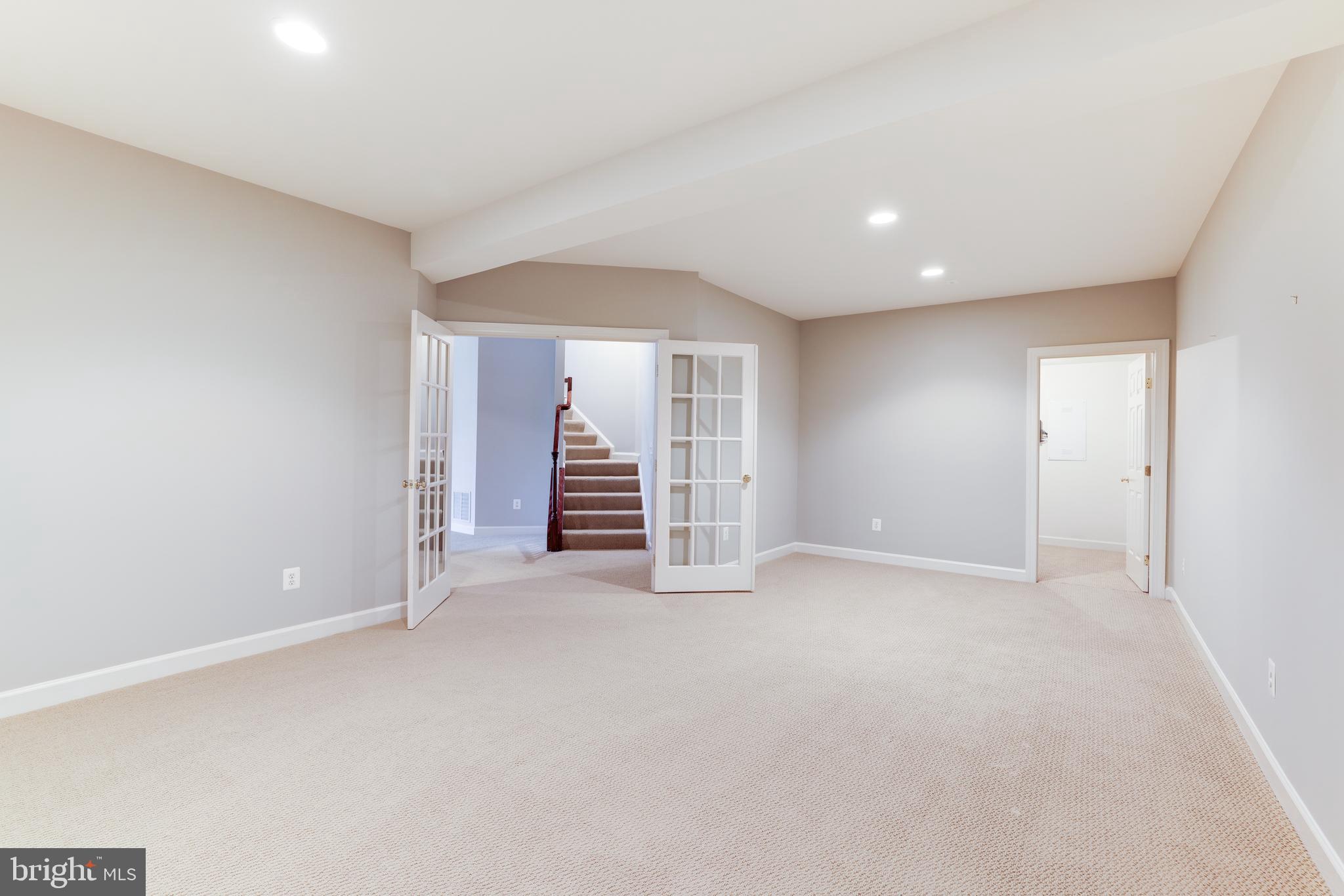 LANSDOWNE/COTON COMMONS - Residential