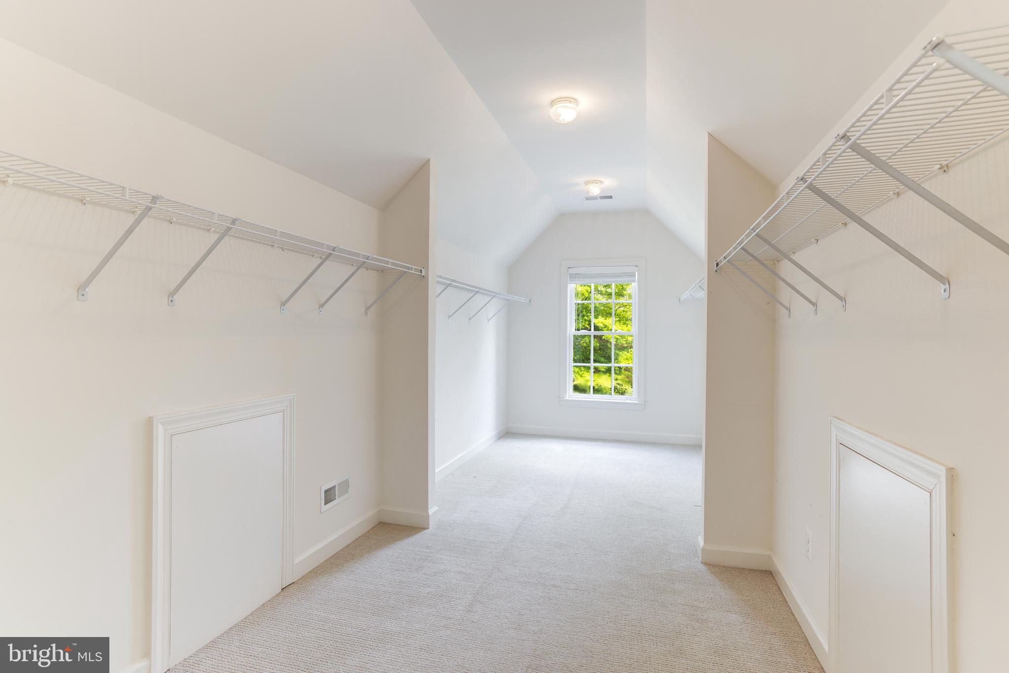 LANSDOWNE/COTON COMMONS - Residential