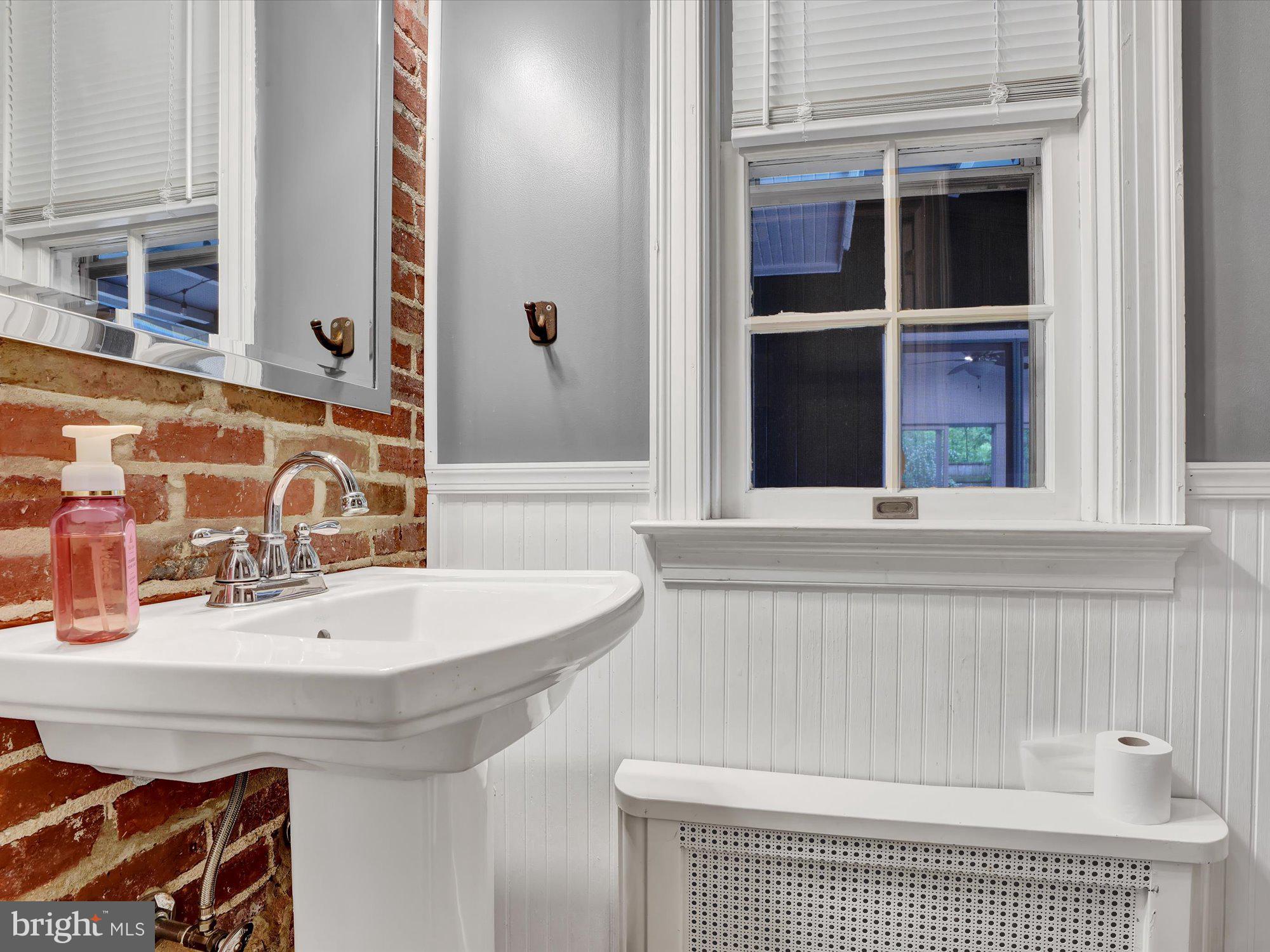 QUARRYVILLE BOROUGH - Residential