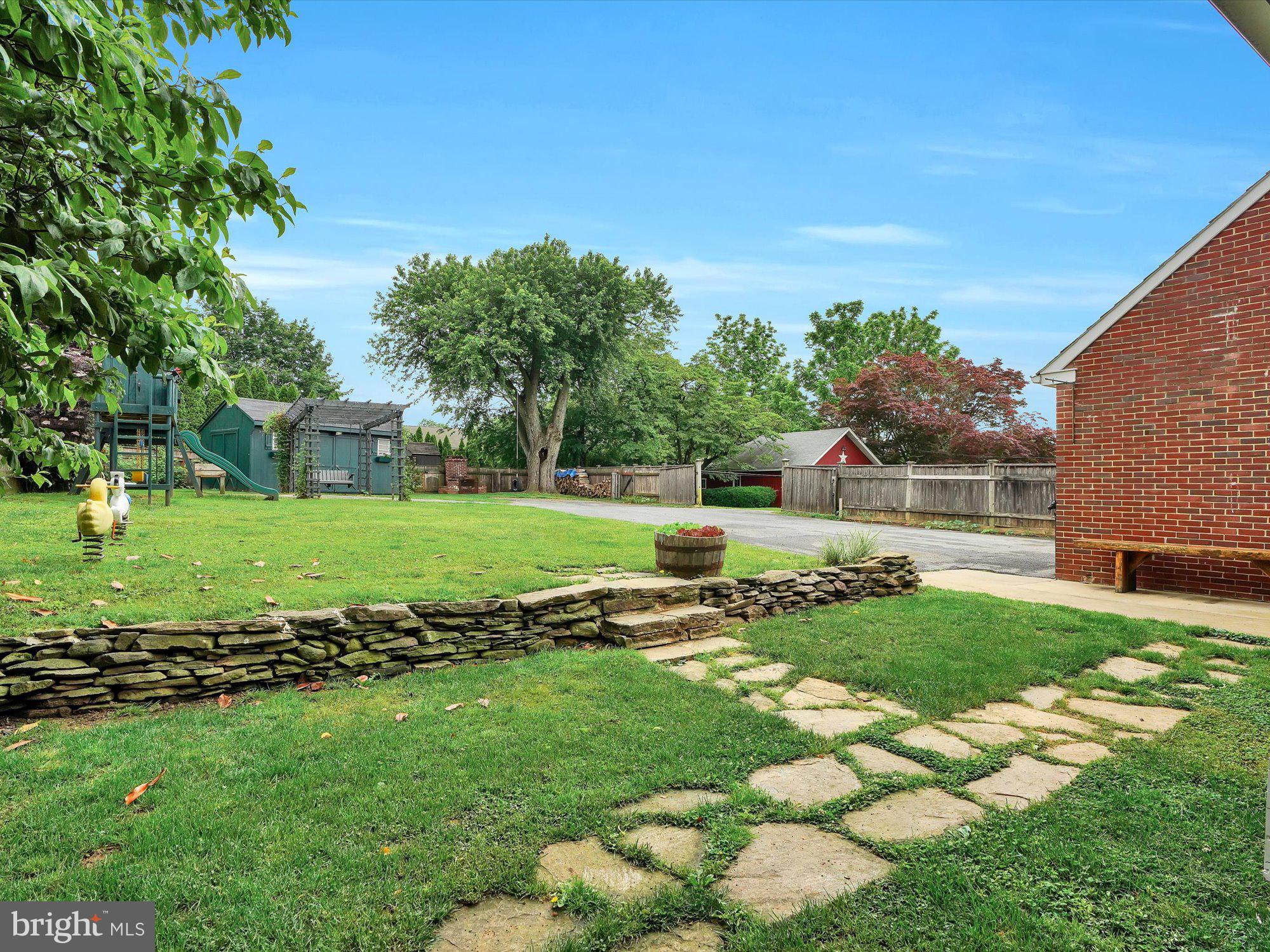 QUARRYVILLE BOROUGH - Residential