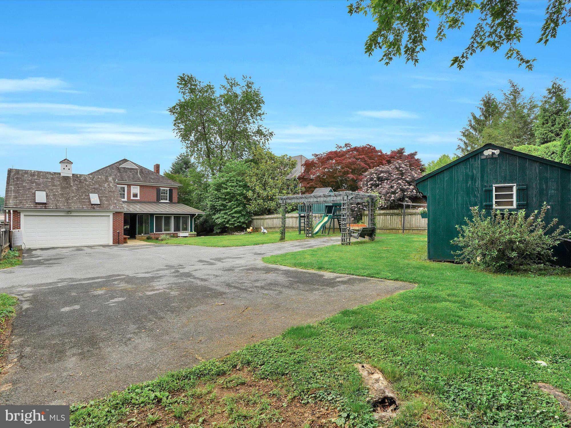 QUARRYVILLE BOROUGH - Residential