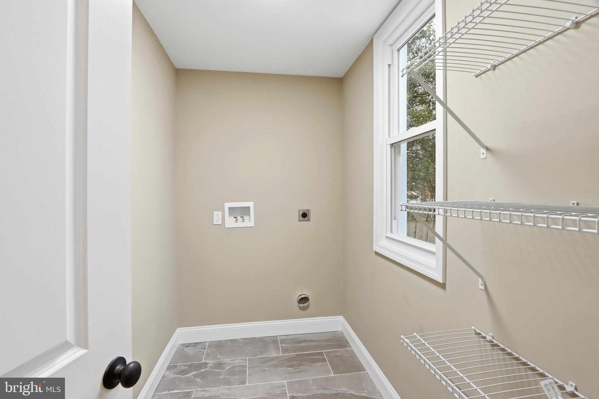 HALETHORPE - Residential