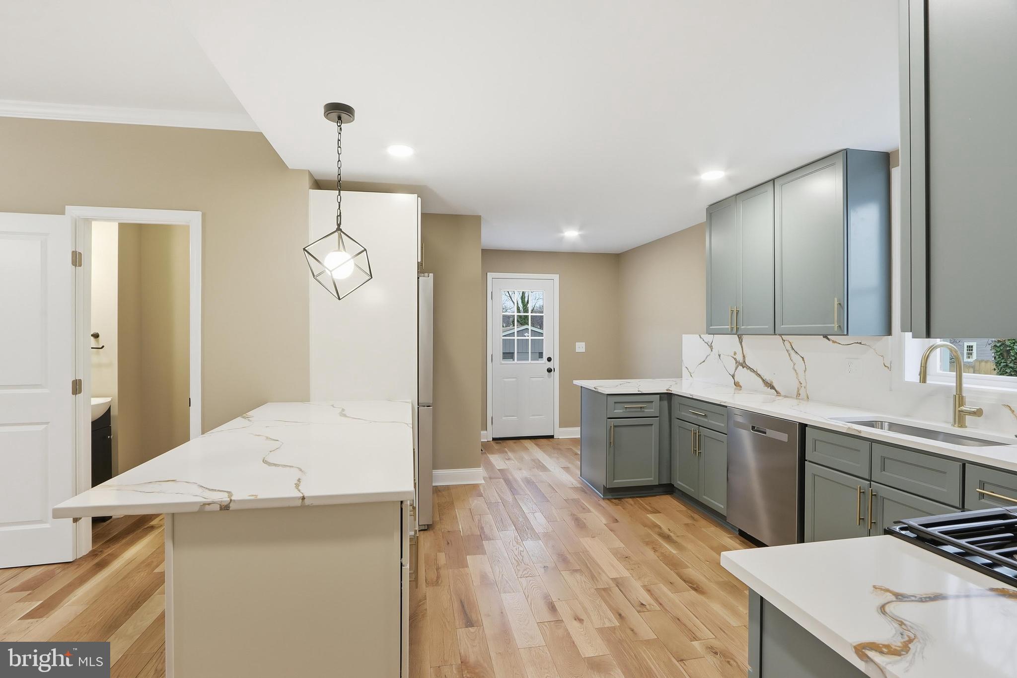 HALETHORPE - Residential