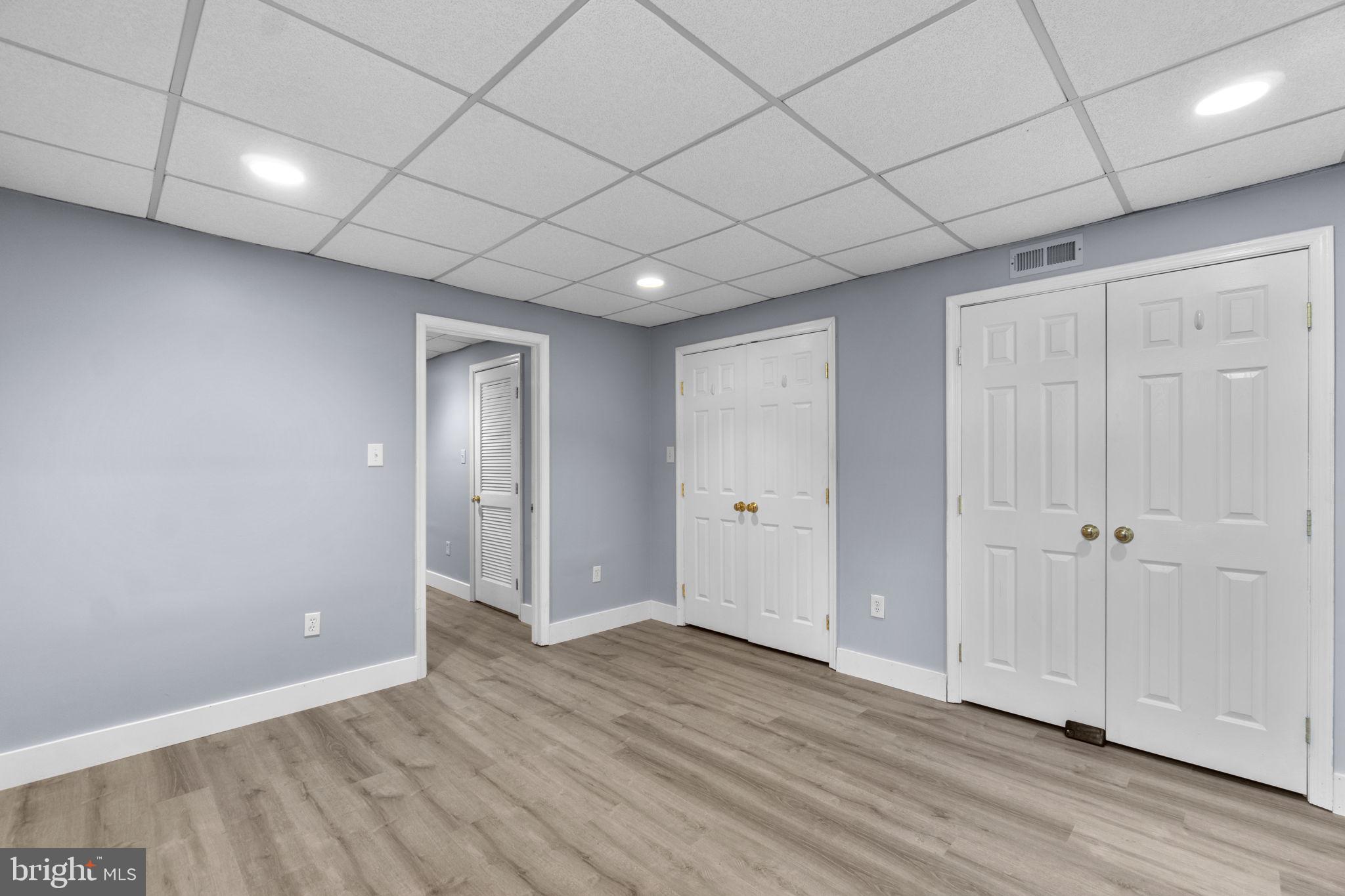 NORTH CROSSING - Residential