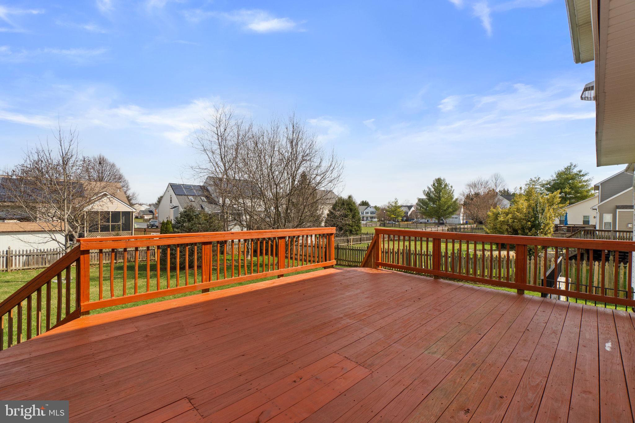 NORTH CROSSING - Residential