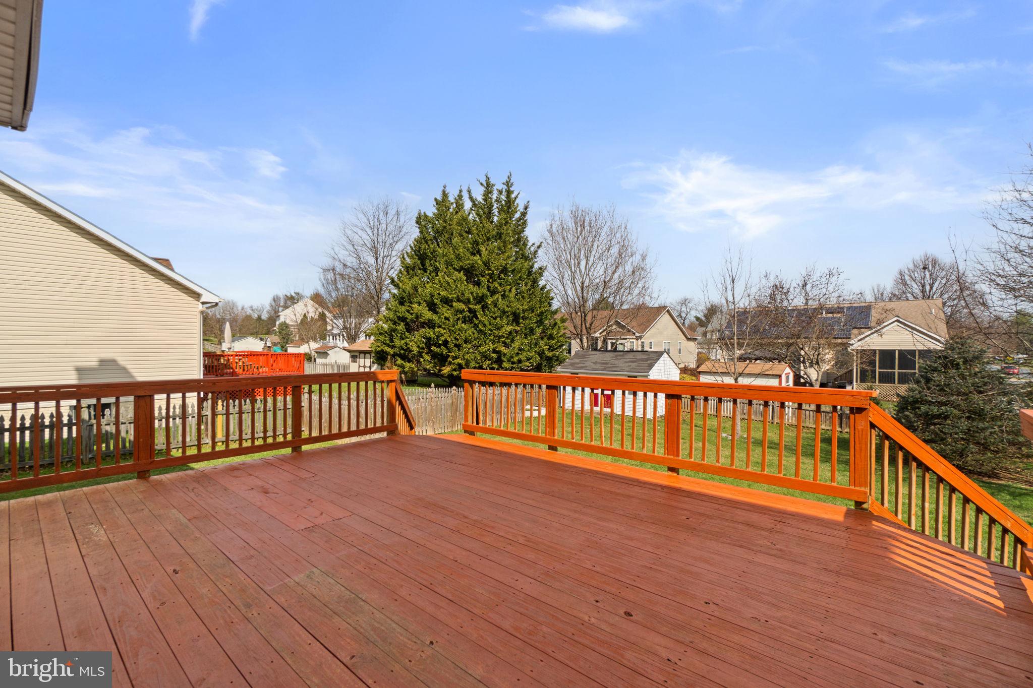 NORTH CROSSING - Residential