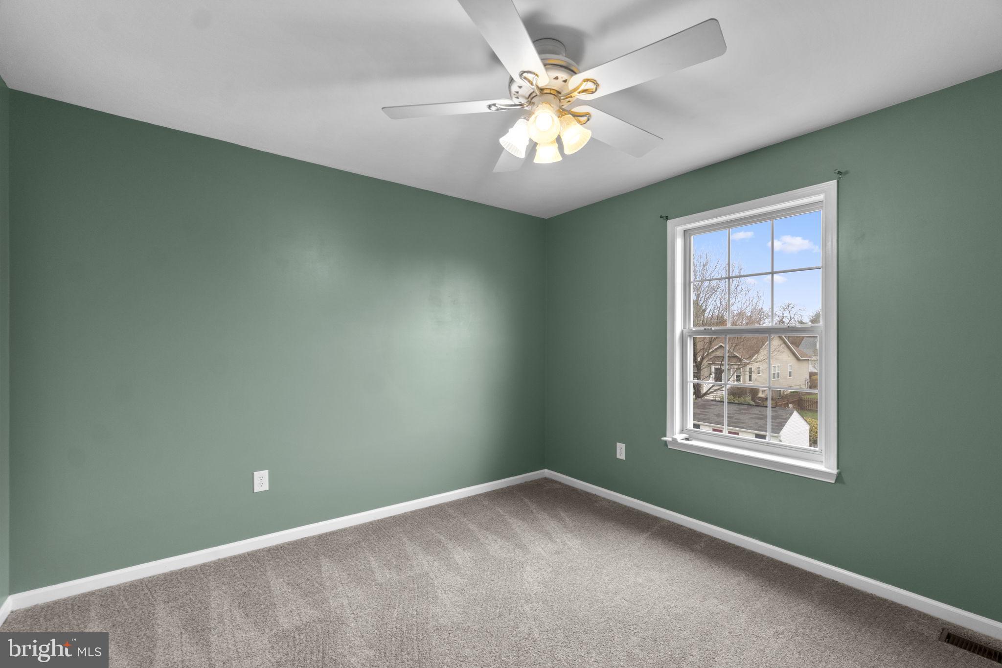 NORTH CROSSING - Residential