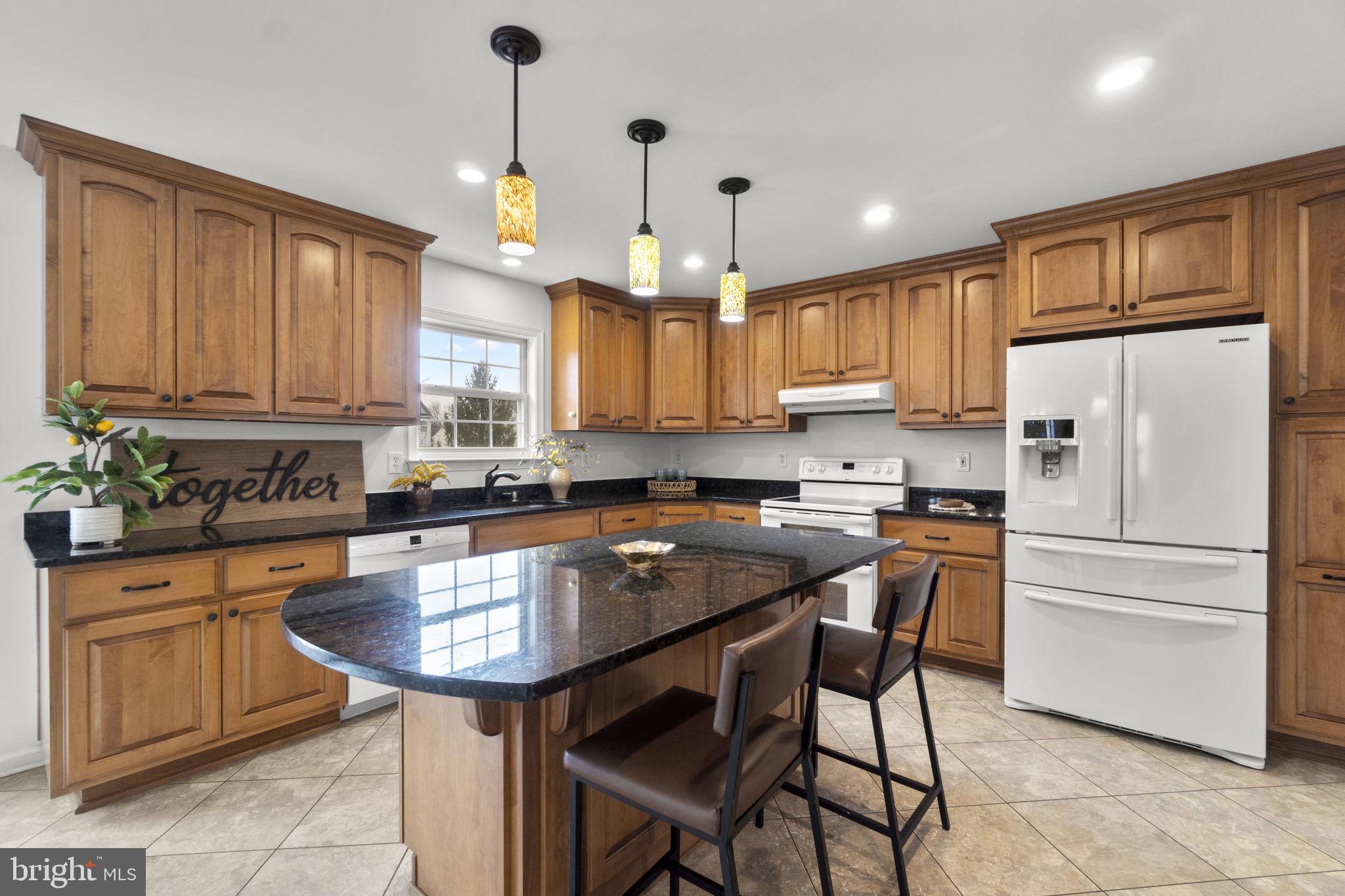 NORTH CROSSING - Residential