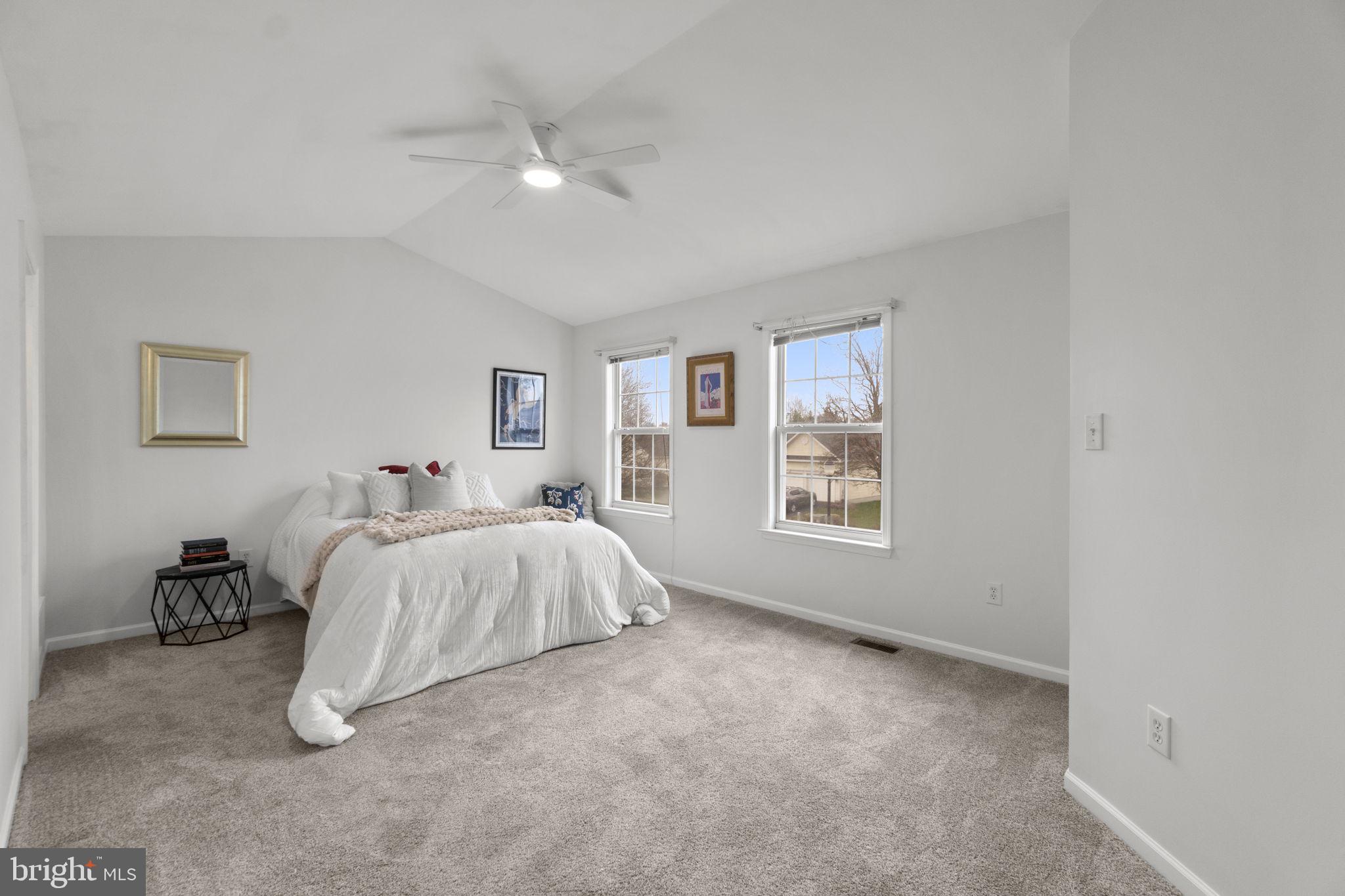 NORTH CROSSING - Residential