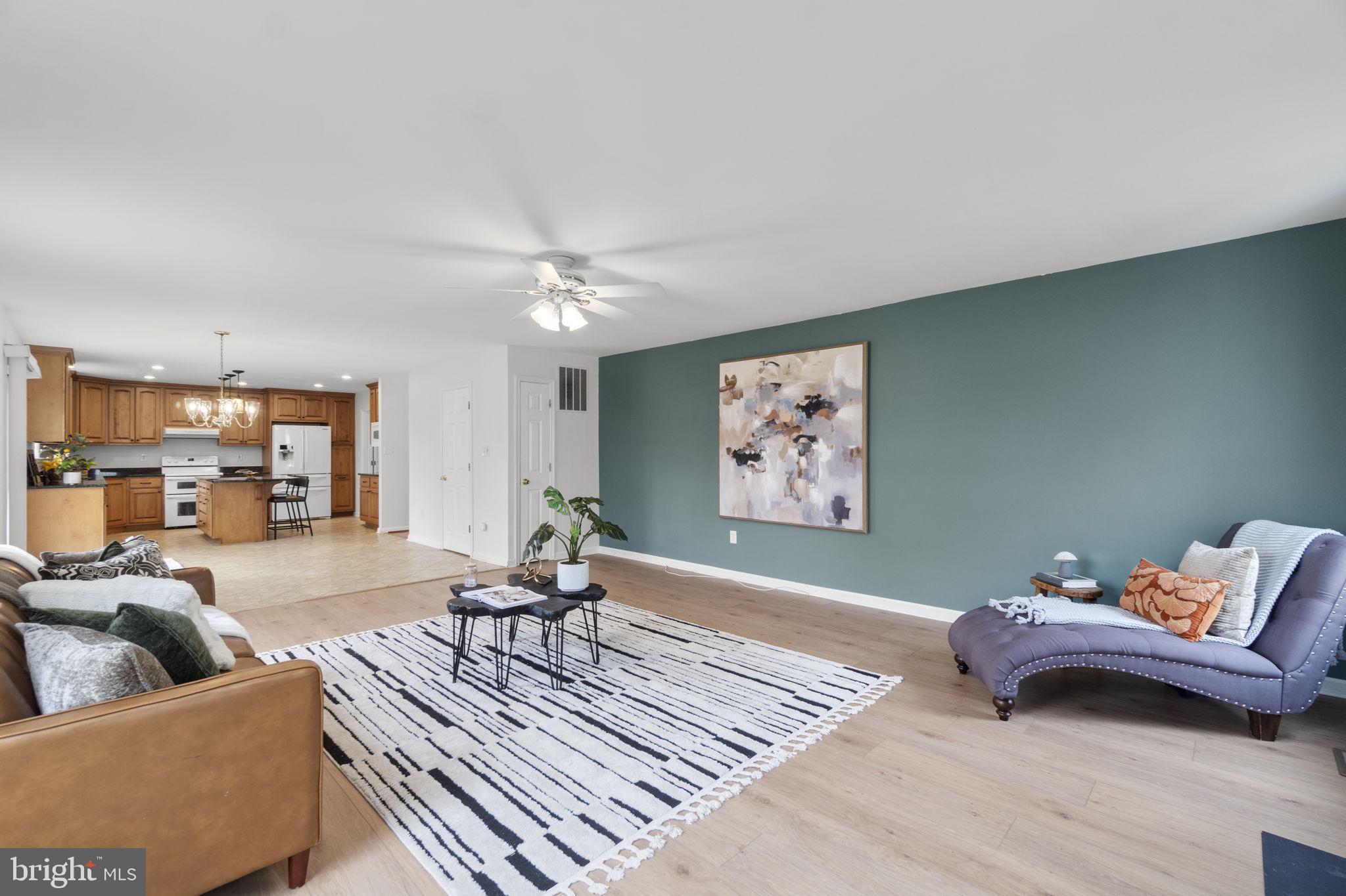 NORTH CROSSING - Residential