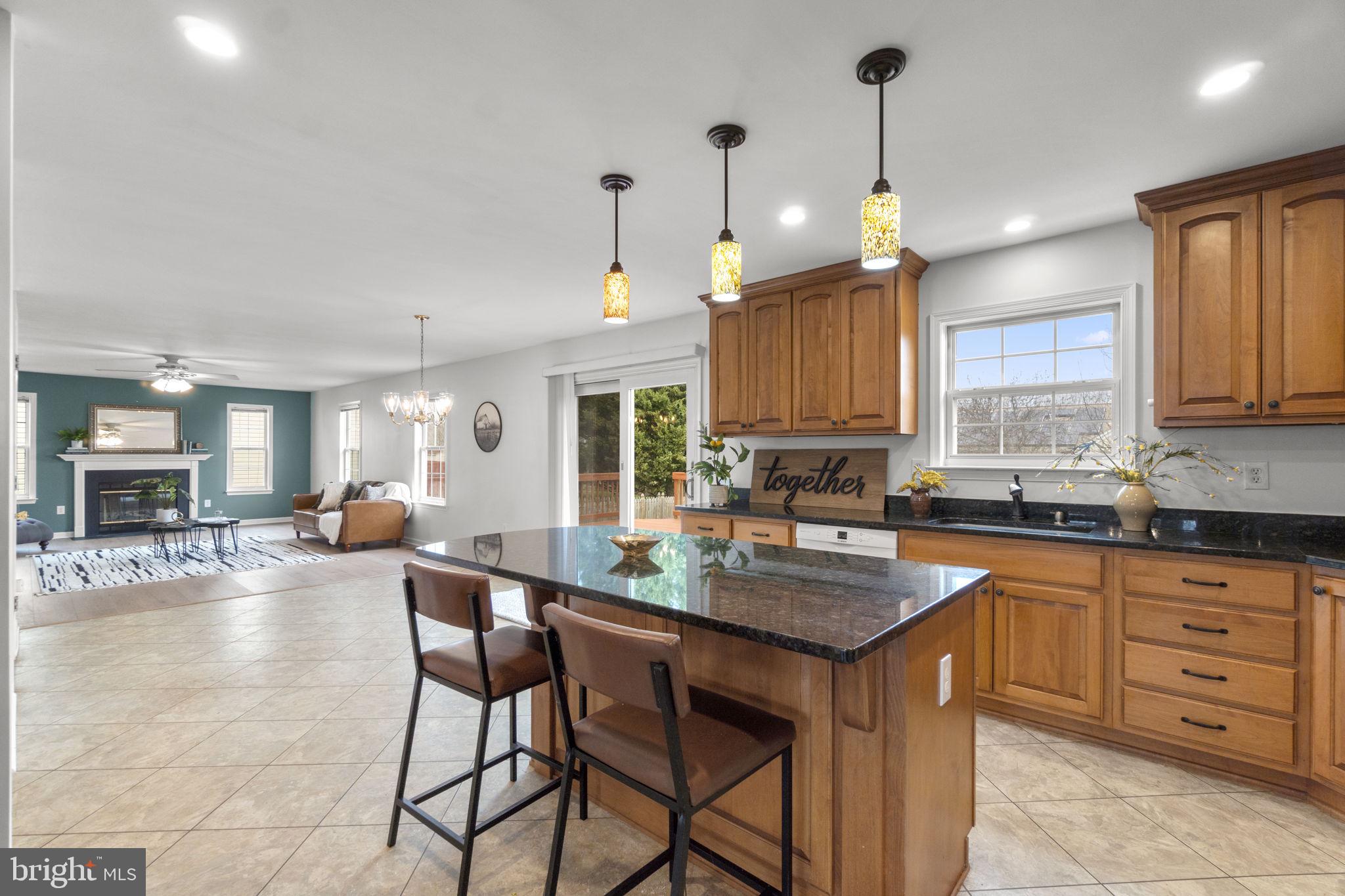 NORTH CROSSING - Residential