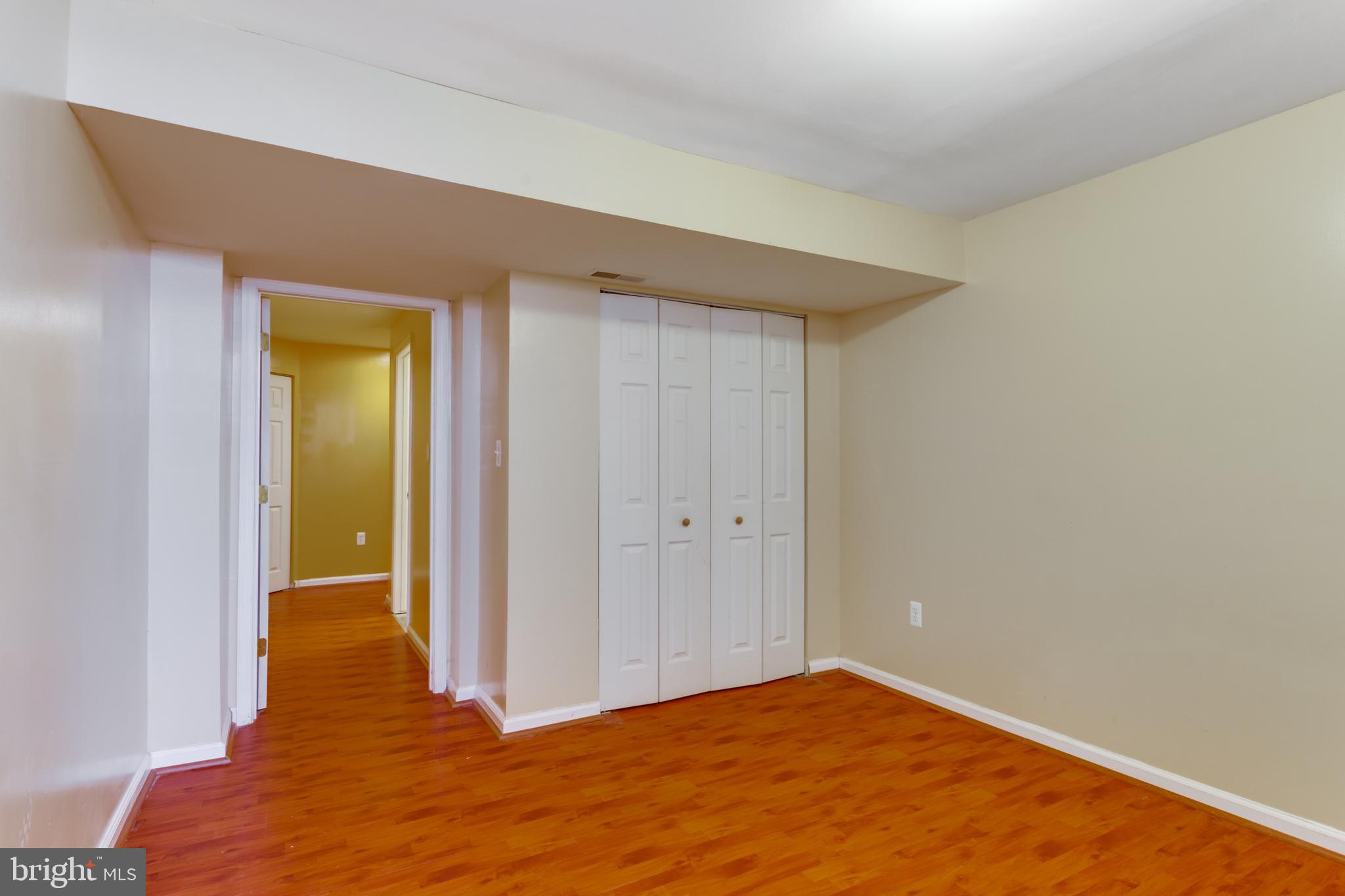 WINDSOR MILL SUB - Residential Lease