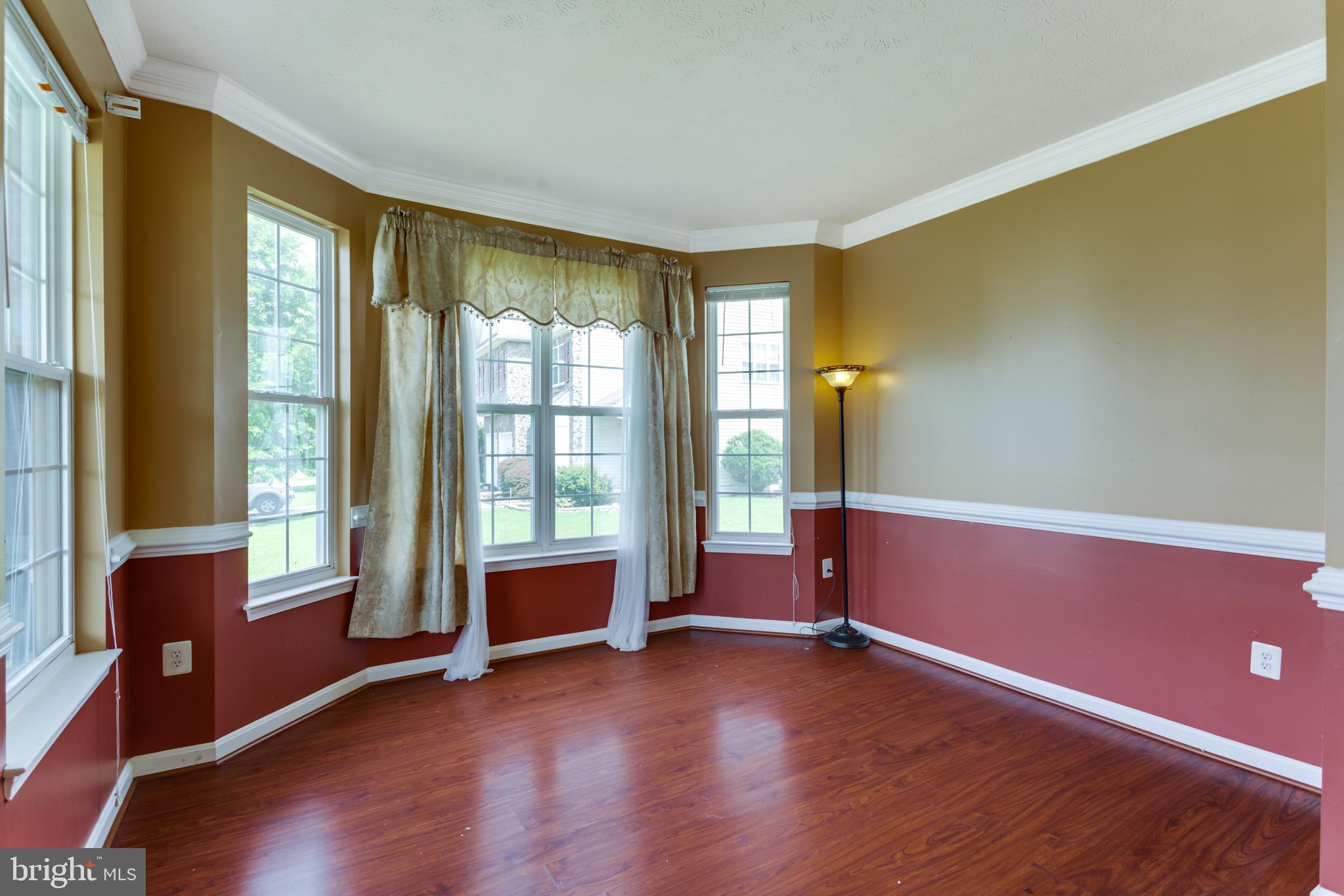 WINDSOR MILL SUB - Residential Lease