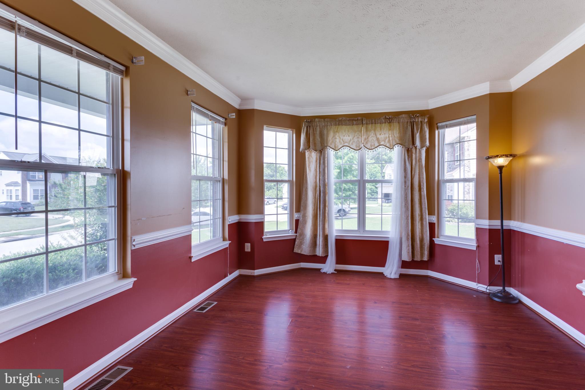 WINDSOR MILL SUB - Residential Lease