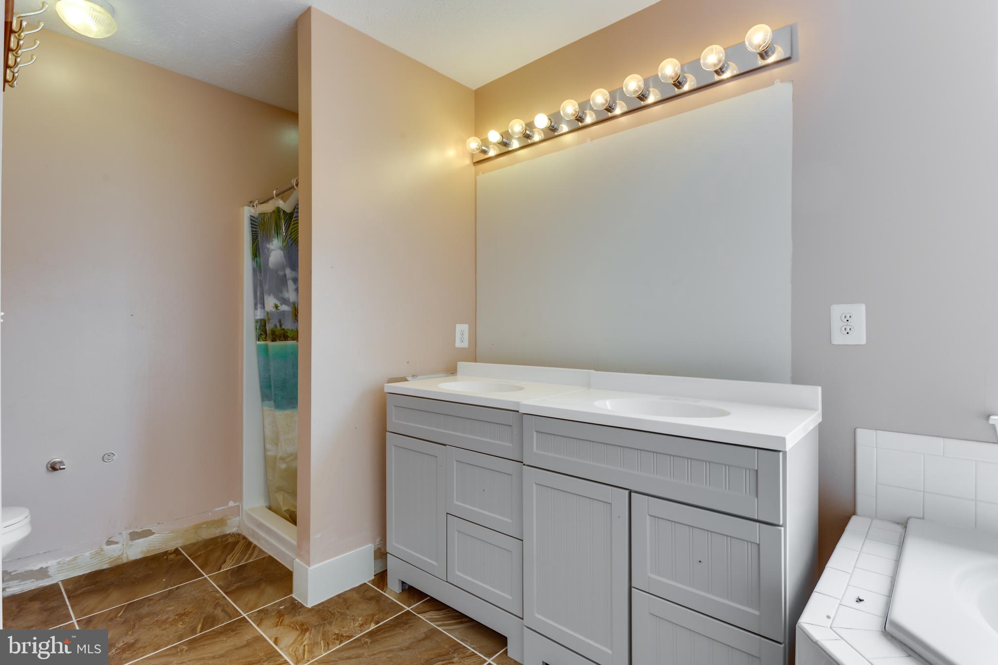 WINDSOR MILL SUB - Residential Lease