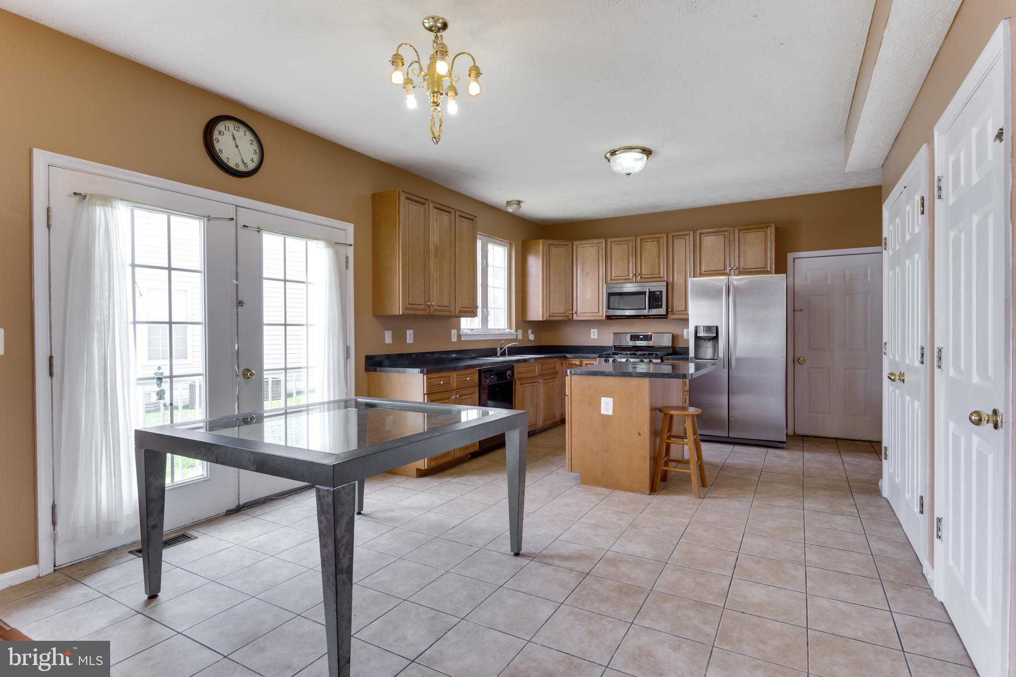 WINDSOR MILL SUB - Residential Lease