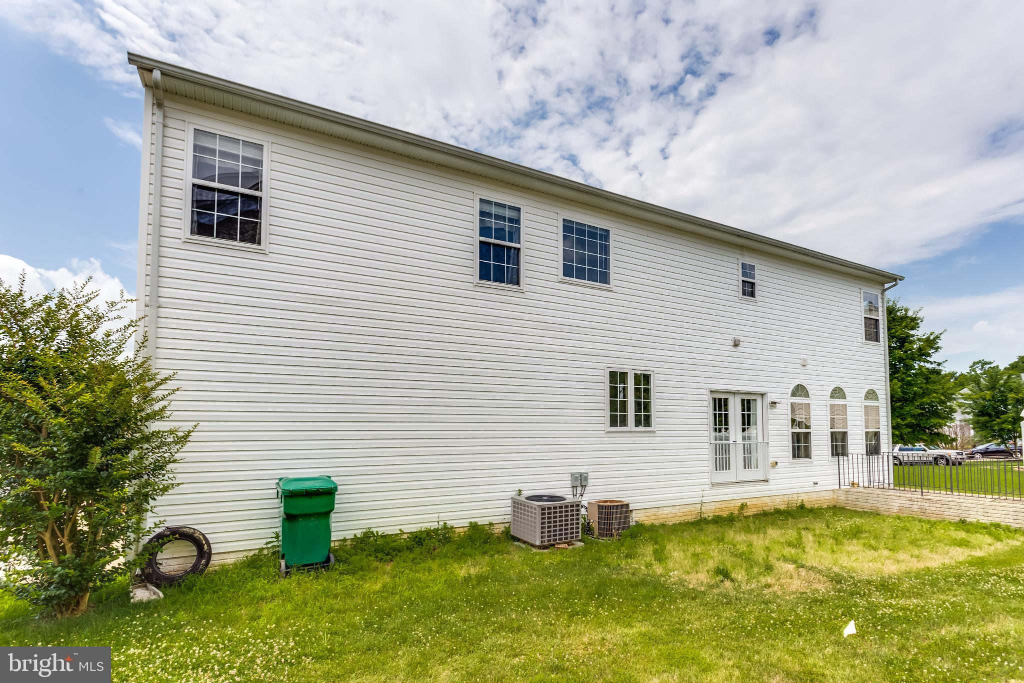 WINDSOR MILL SUB - Residential Lease