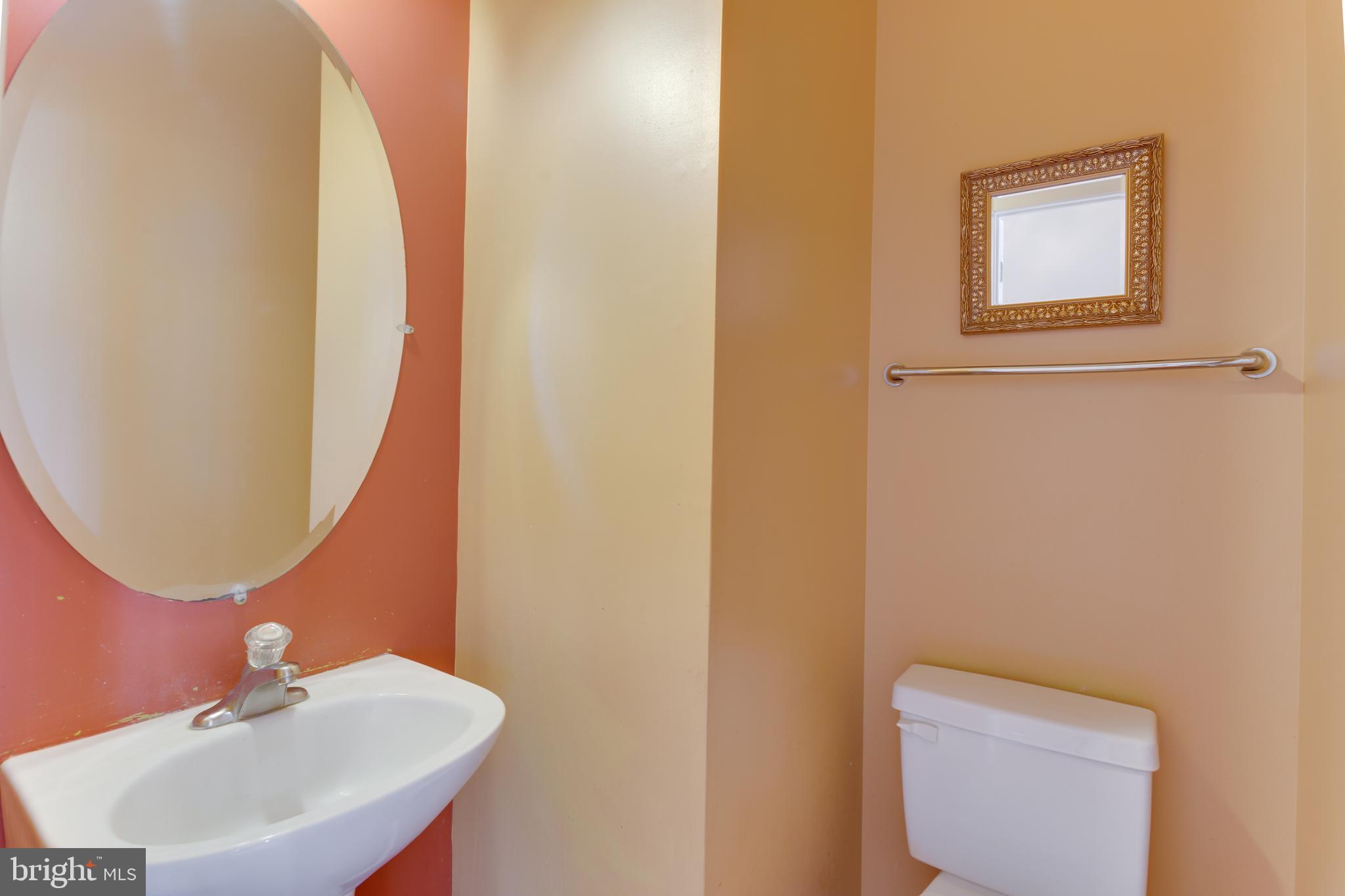 WINDSOR MILL SUB - Residential Lease