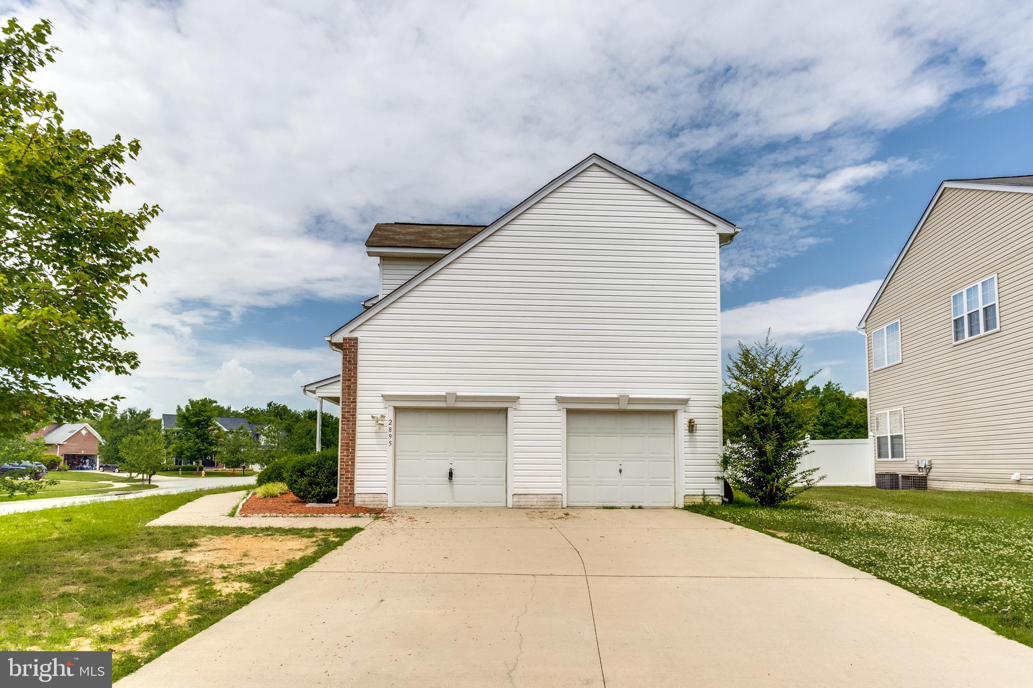 WINDSOR MILL SUB - Residential Lease