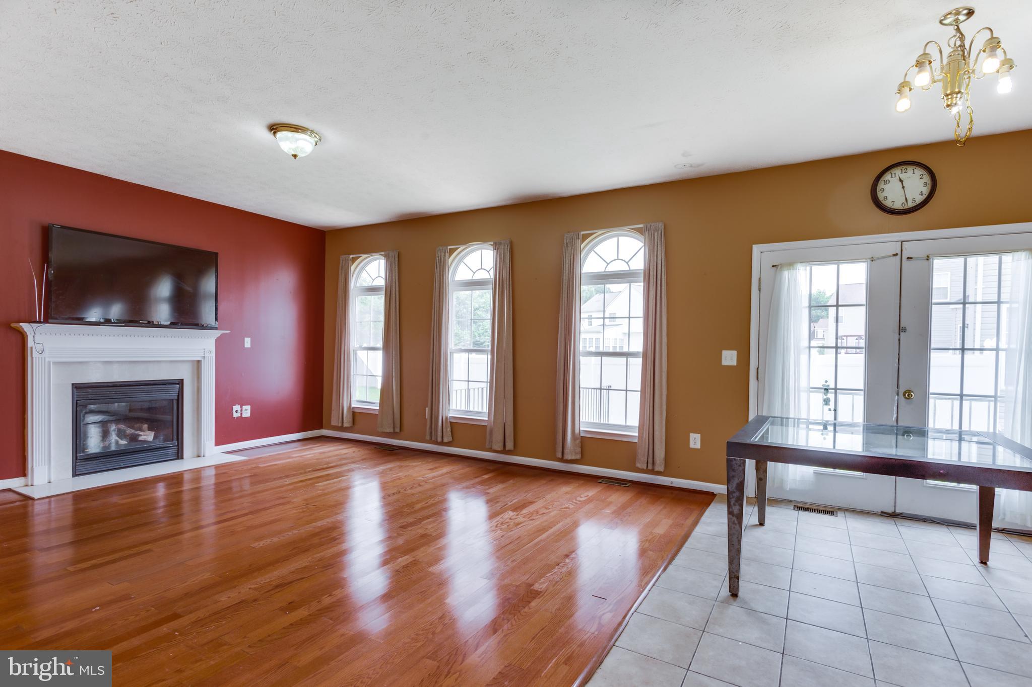 WINDSOR MILL SUB - Residential Lease