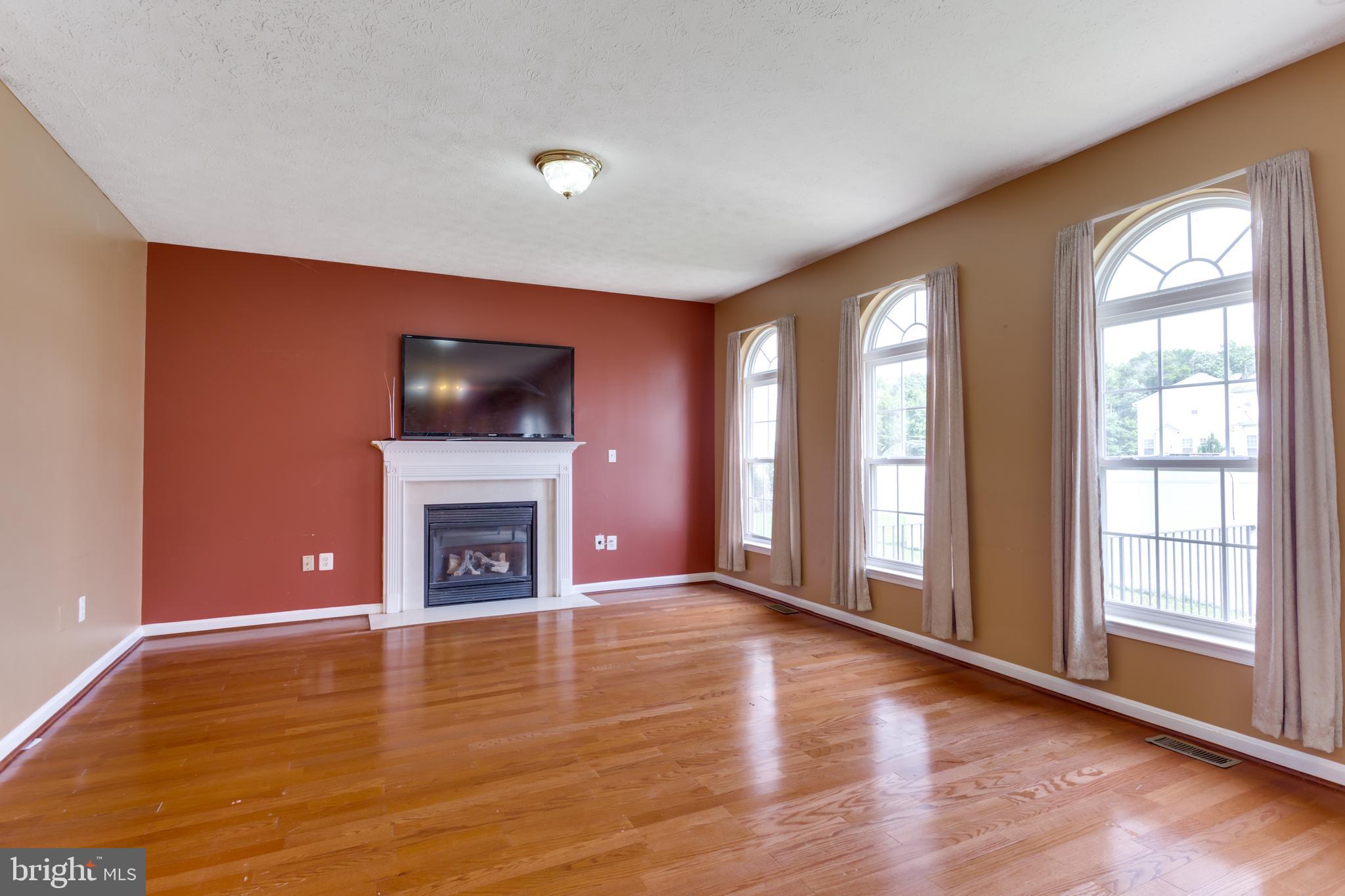 WINDSOR MILL SUB - Residential Lease