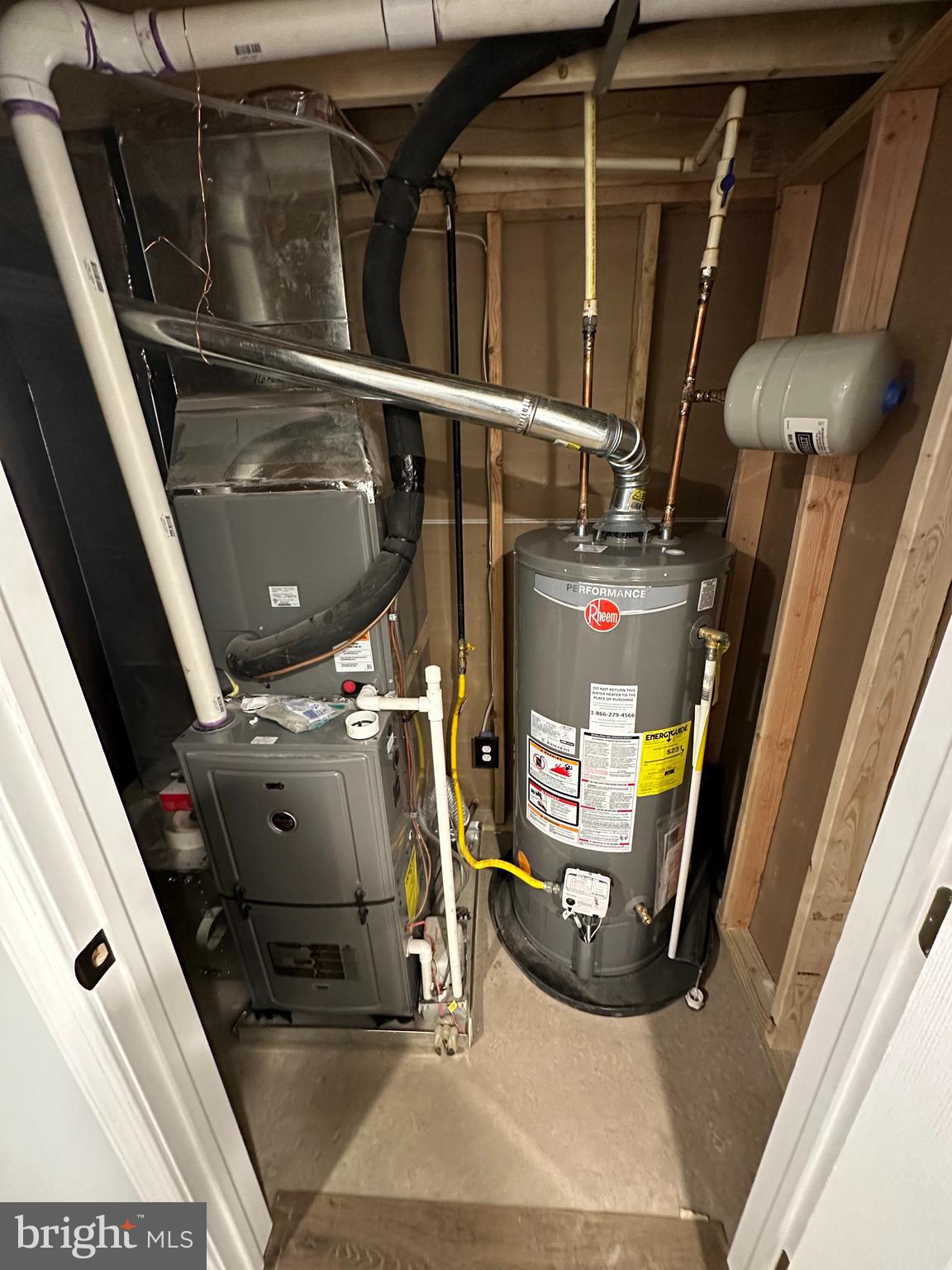 CHERRY HILL - Residential