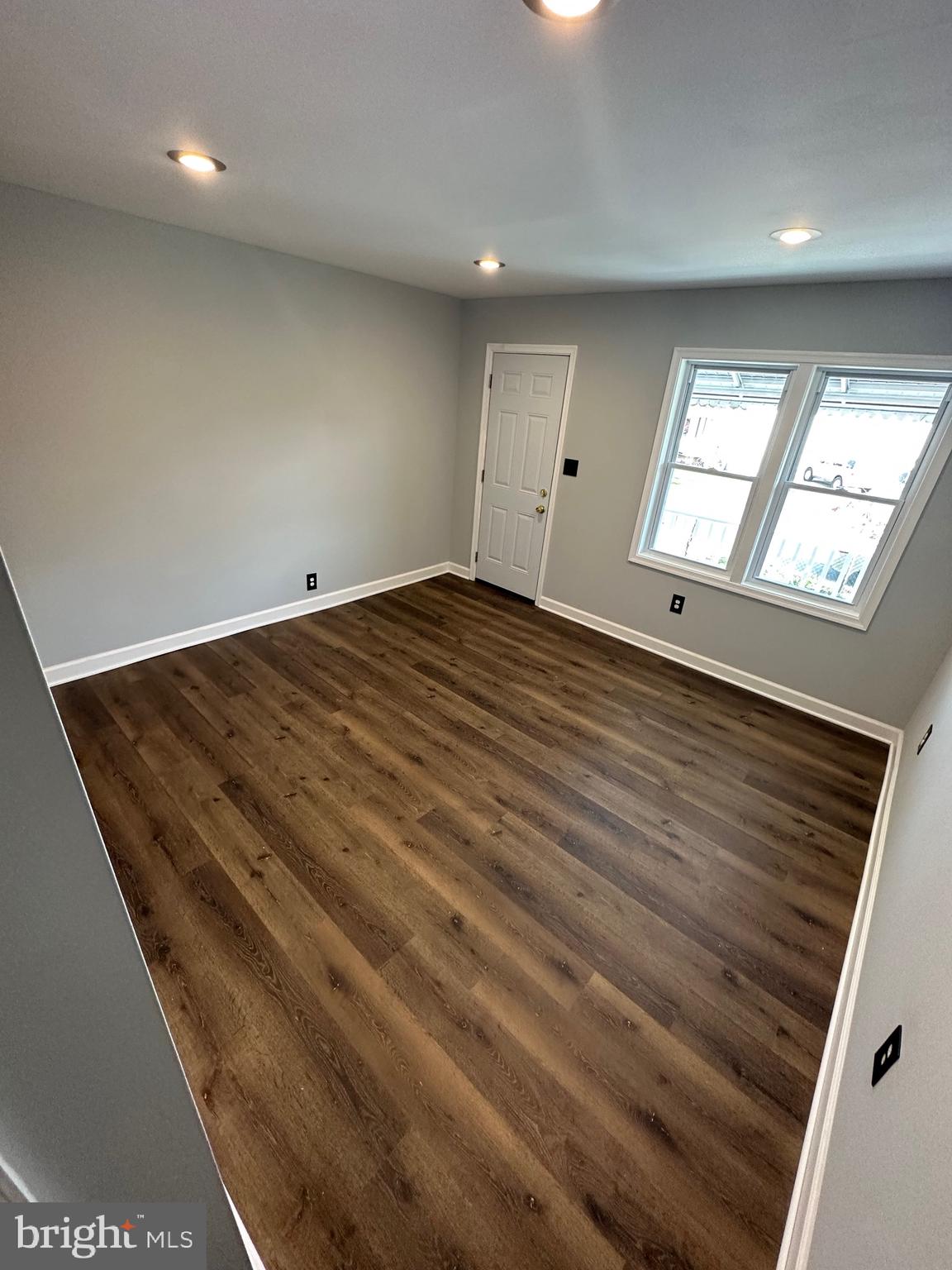 CHERRY HILL - Residential