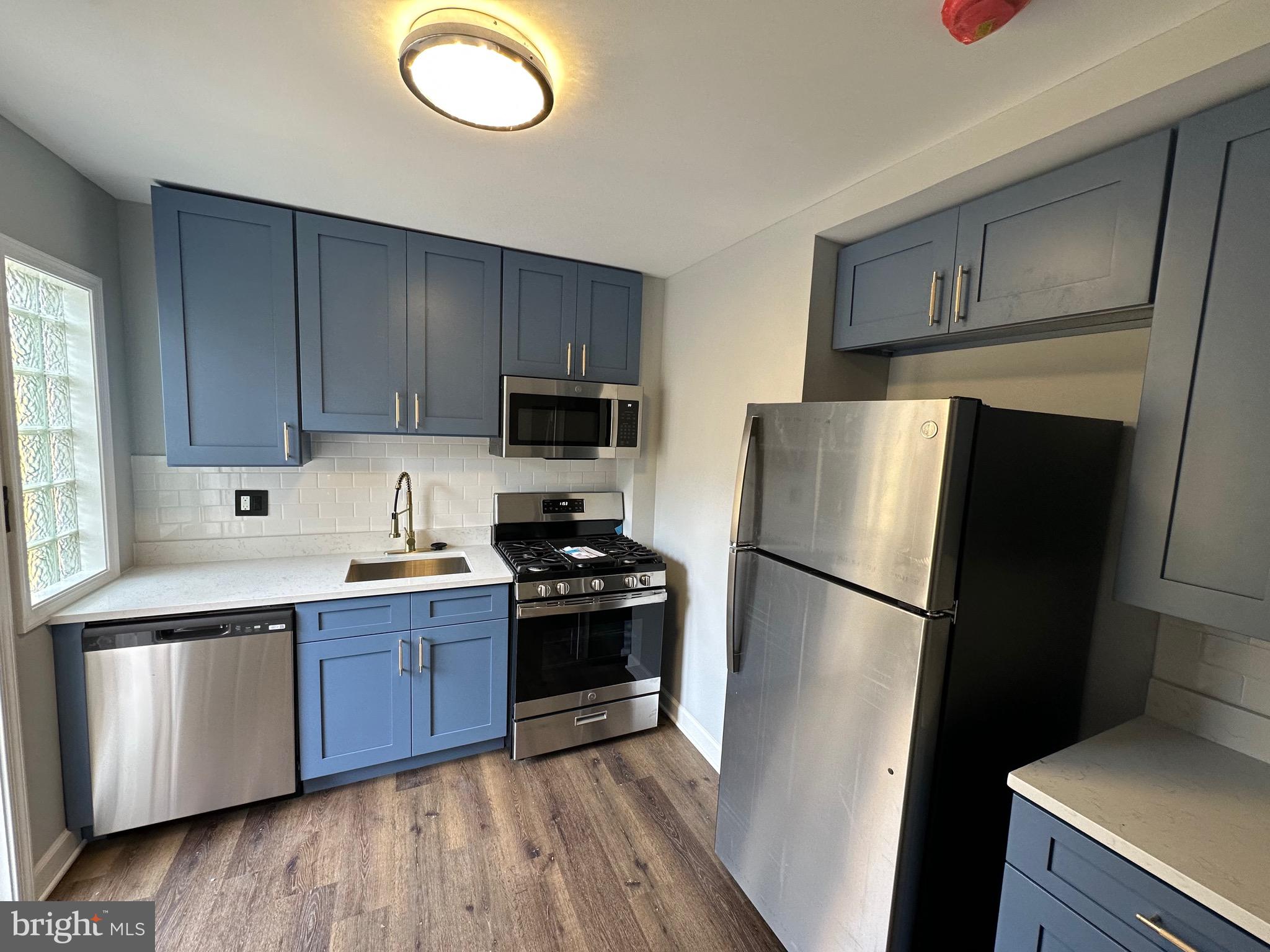 CHERRY HILL - Residential