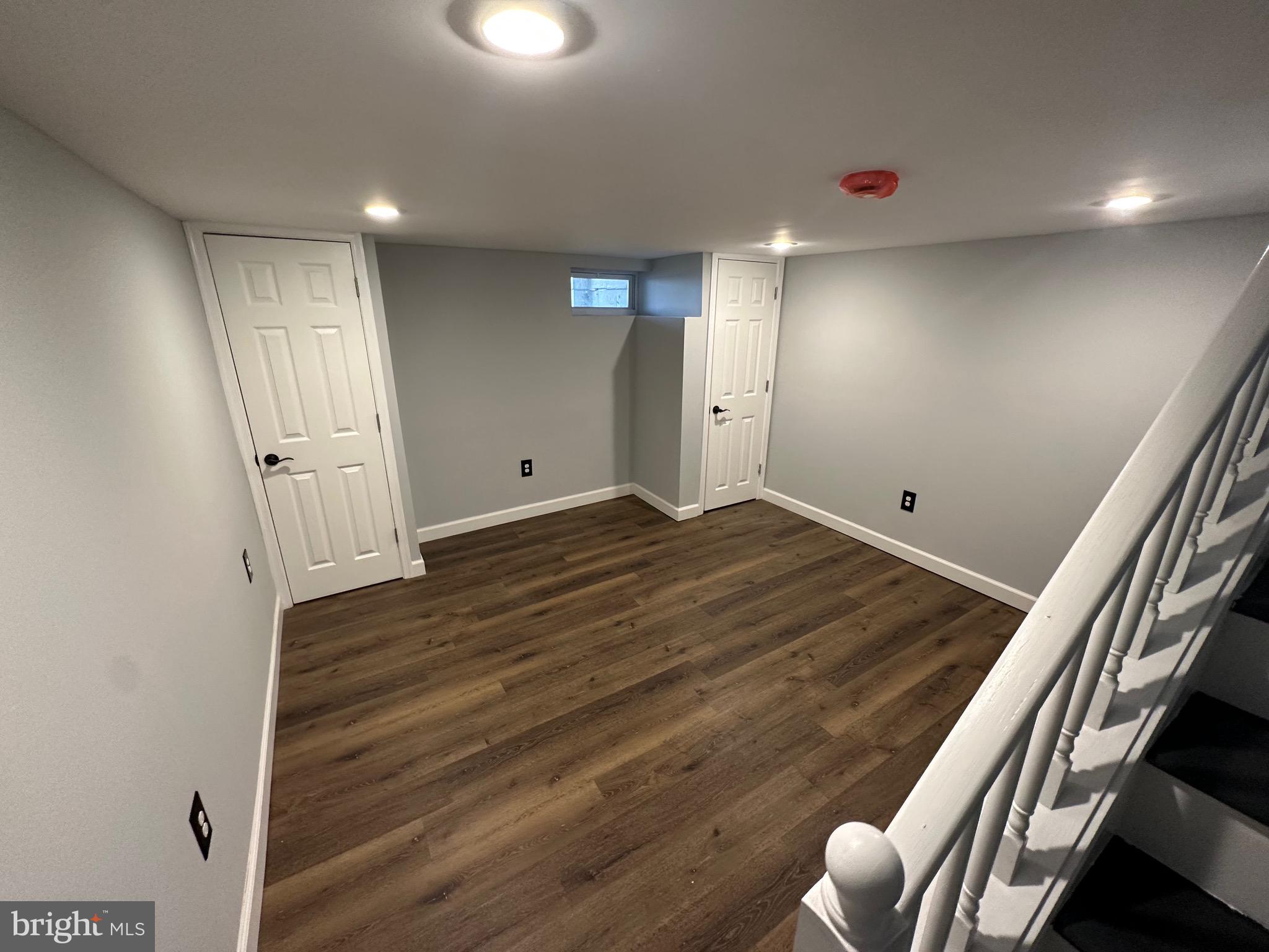 CHERRY HILL - Residential