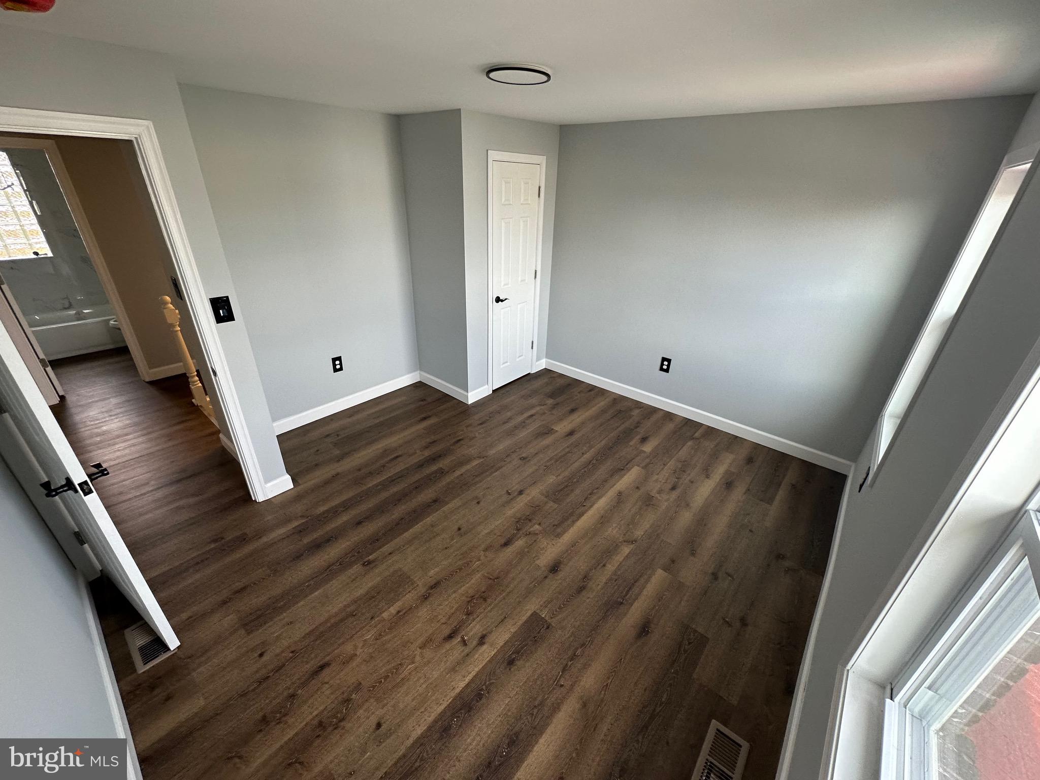 CHERRY HILL - Residential