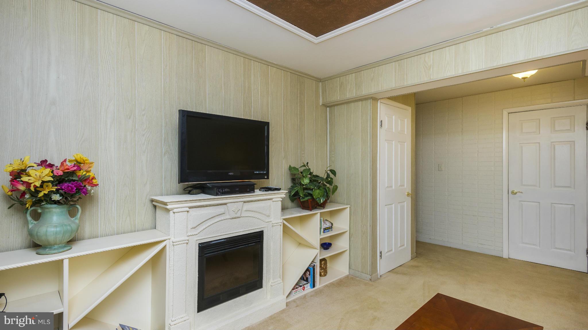 THUNDER HILL - Residential