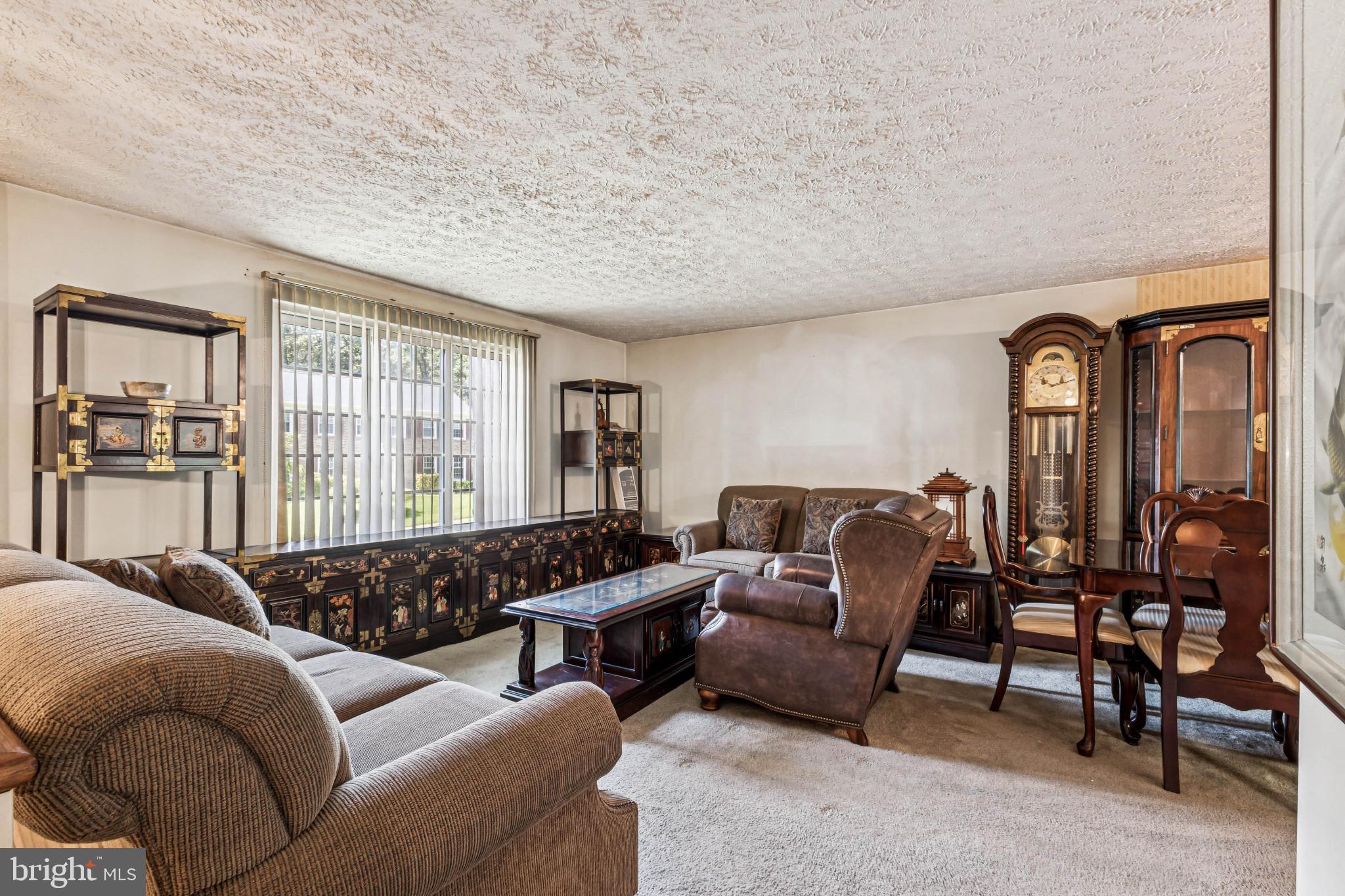 8011 TREASURE TREE COURT