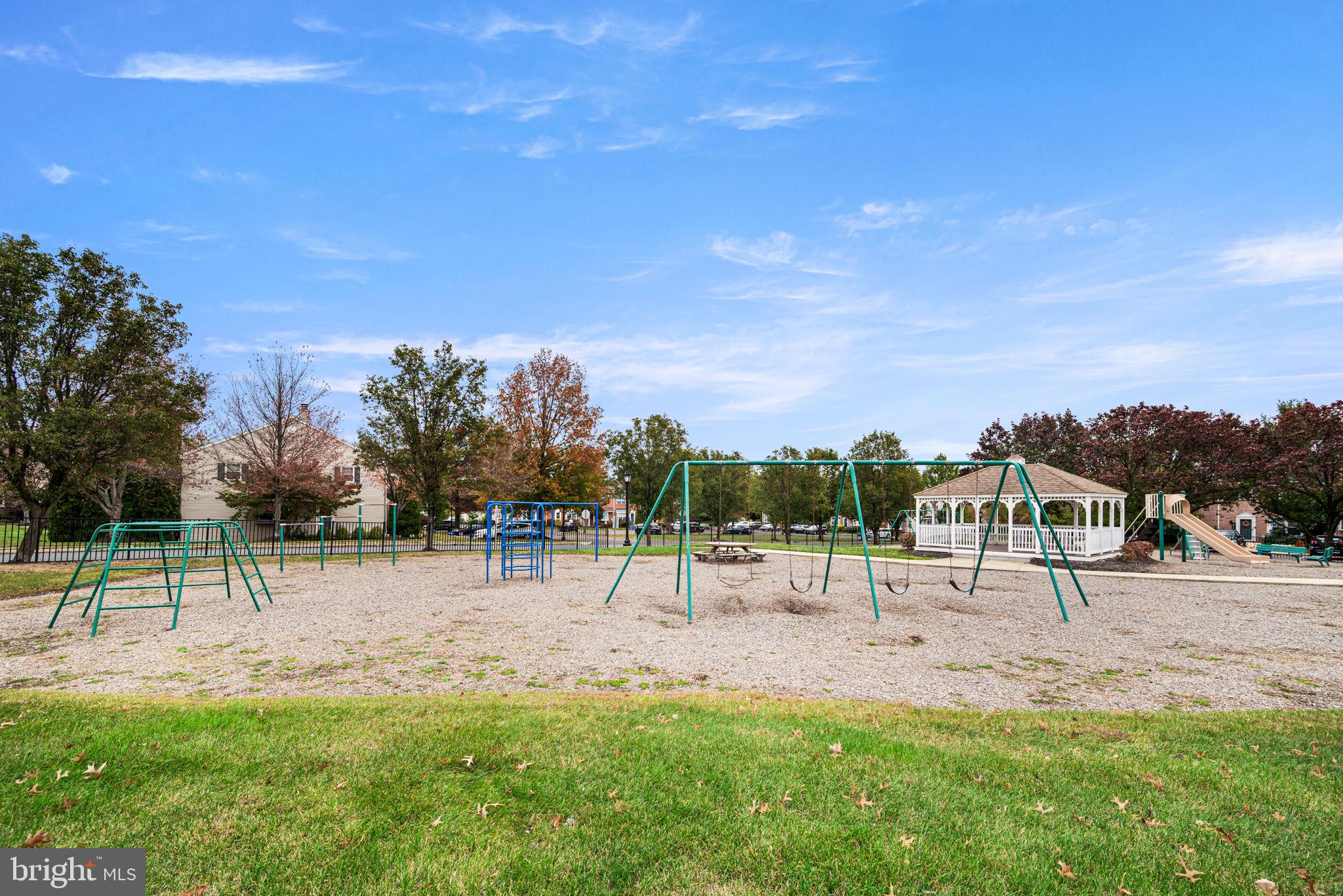 CHANDLERS CROSSING - Residential