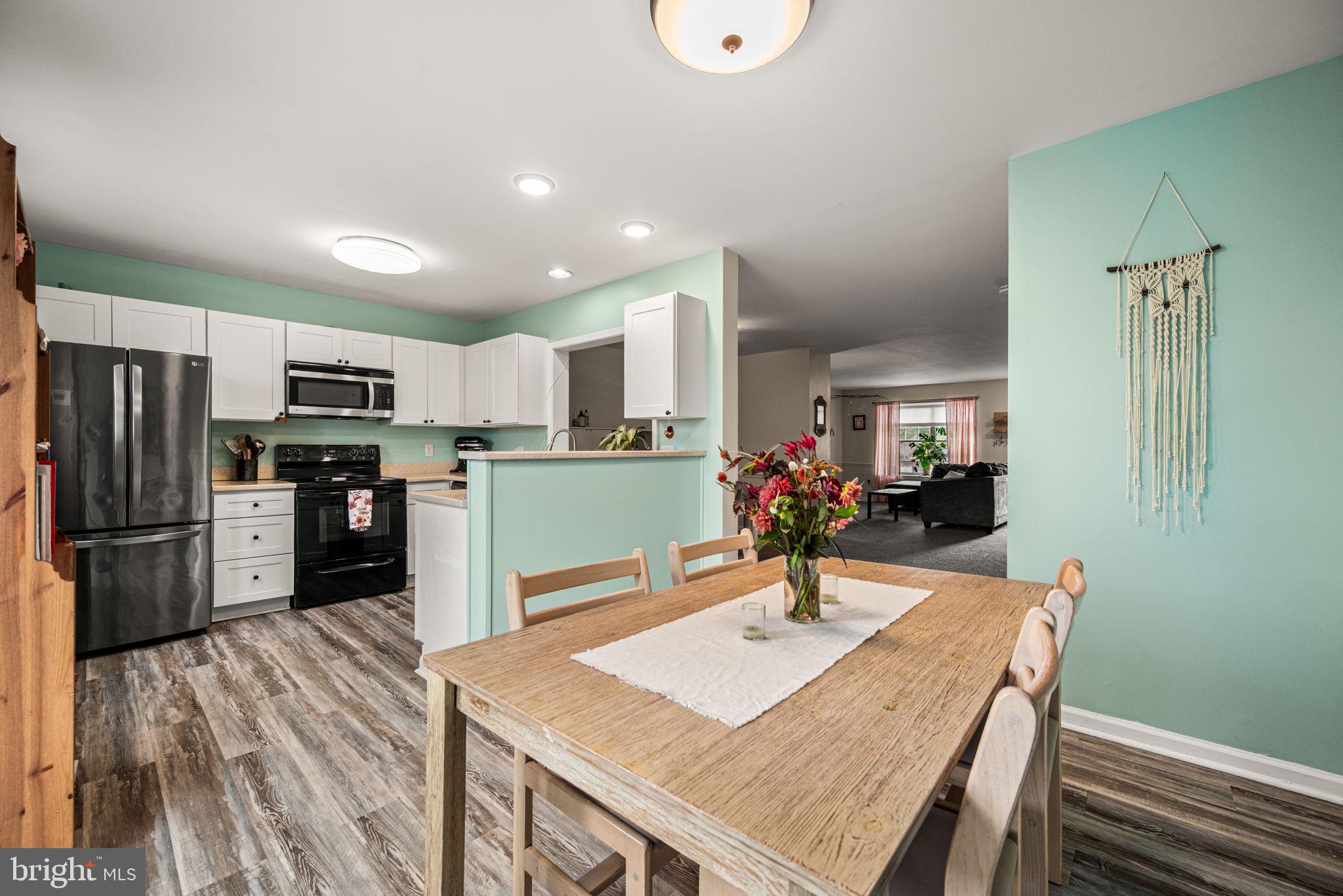 CHANDLERS CROSSING - Residential