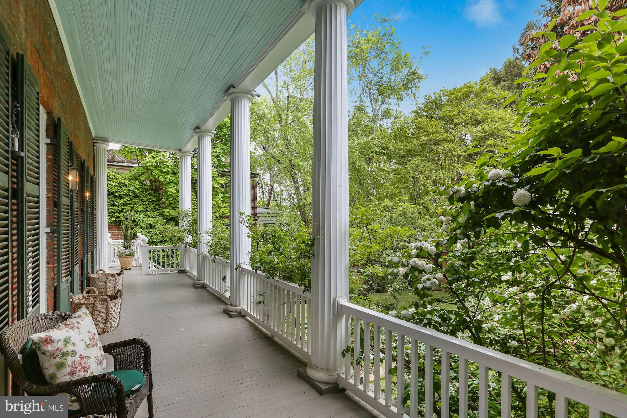 GEORGETOWN - Residential