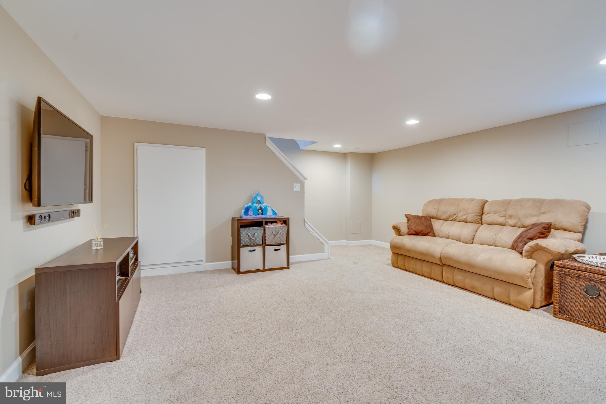 LOCH RAVEN VILLAGE - Residential