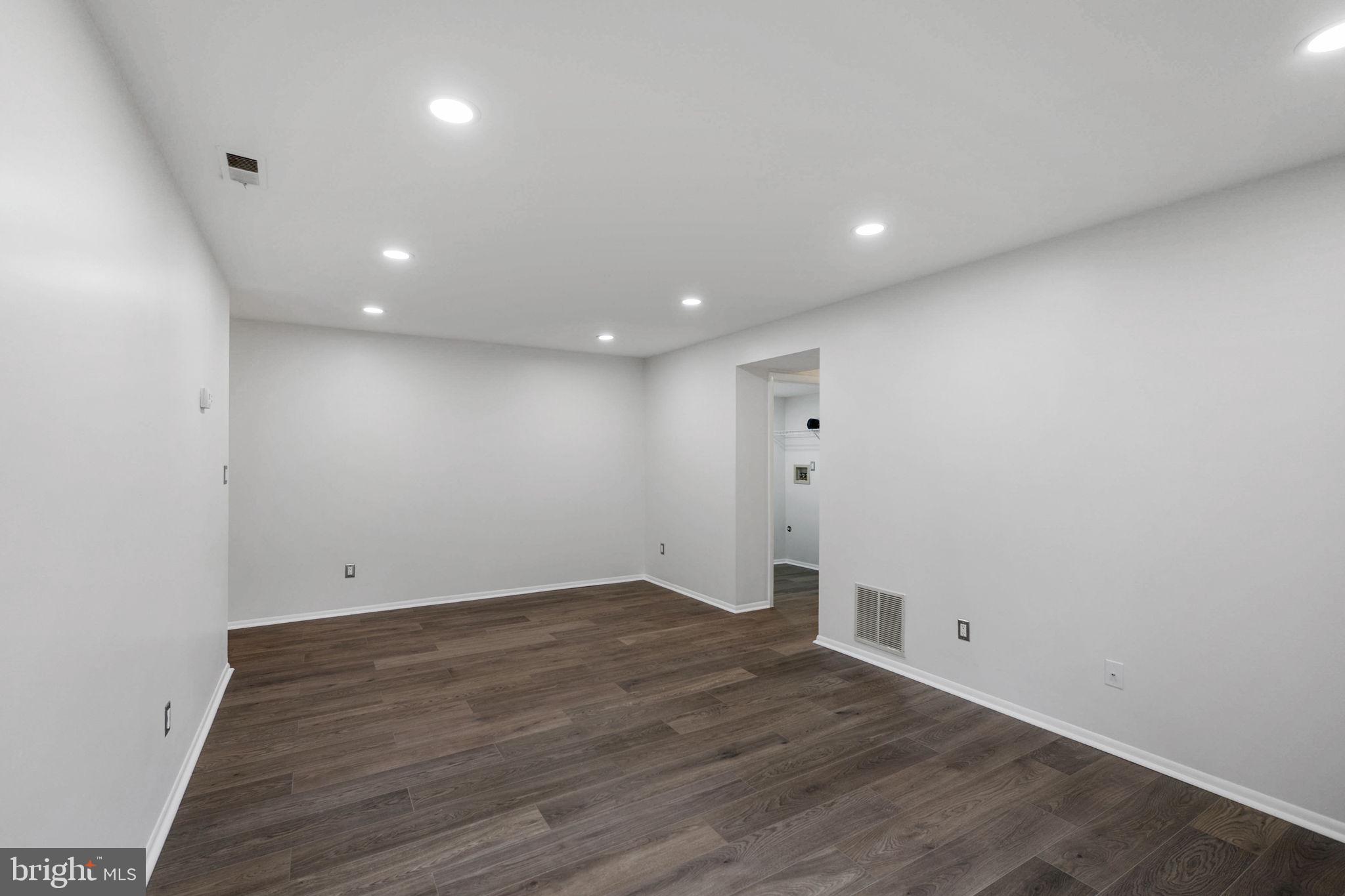 CATONSVILLE GATEWAY - Residential