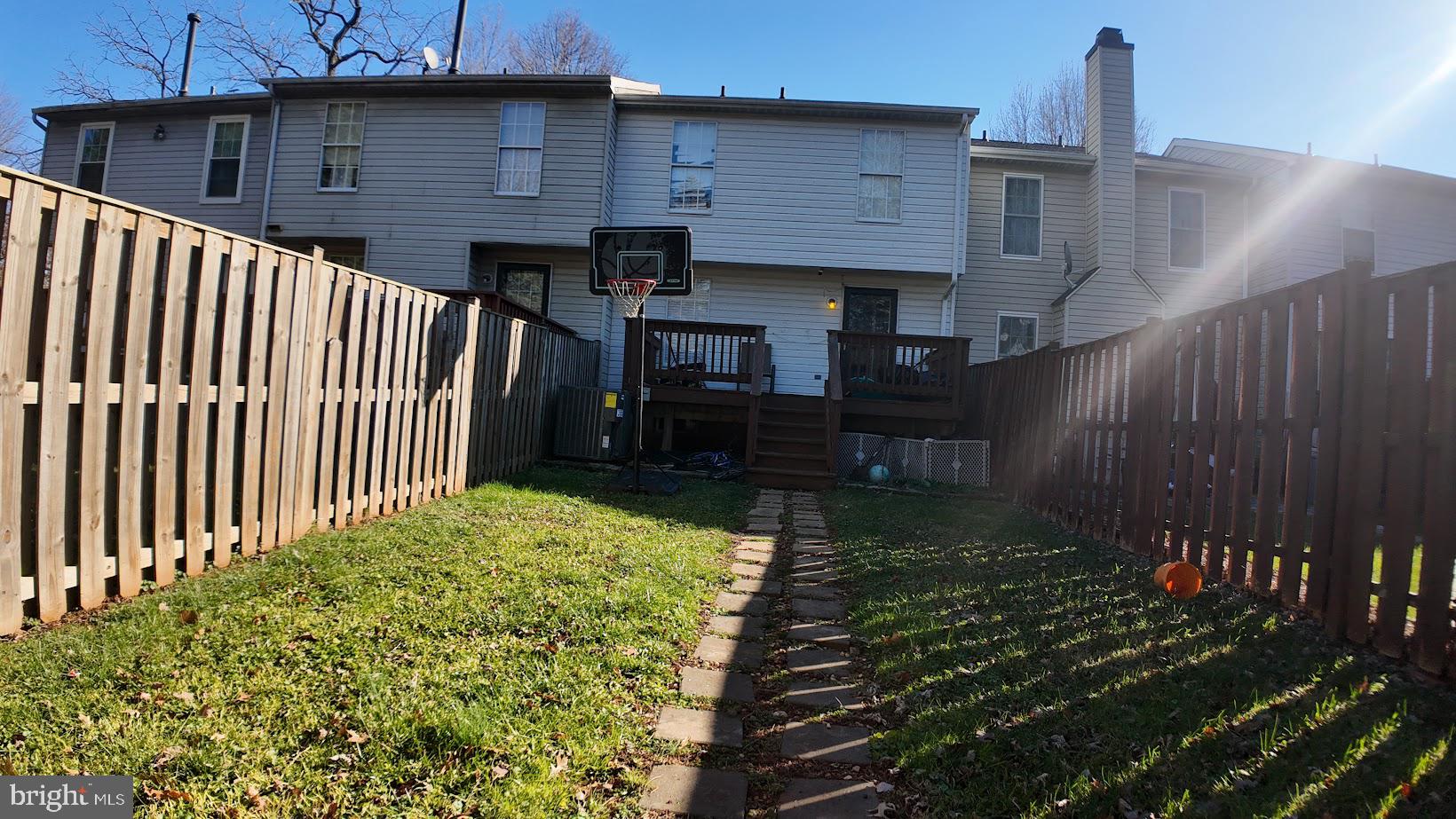 PAHL'S CROSSING - Residential